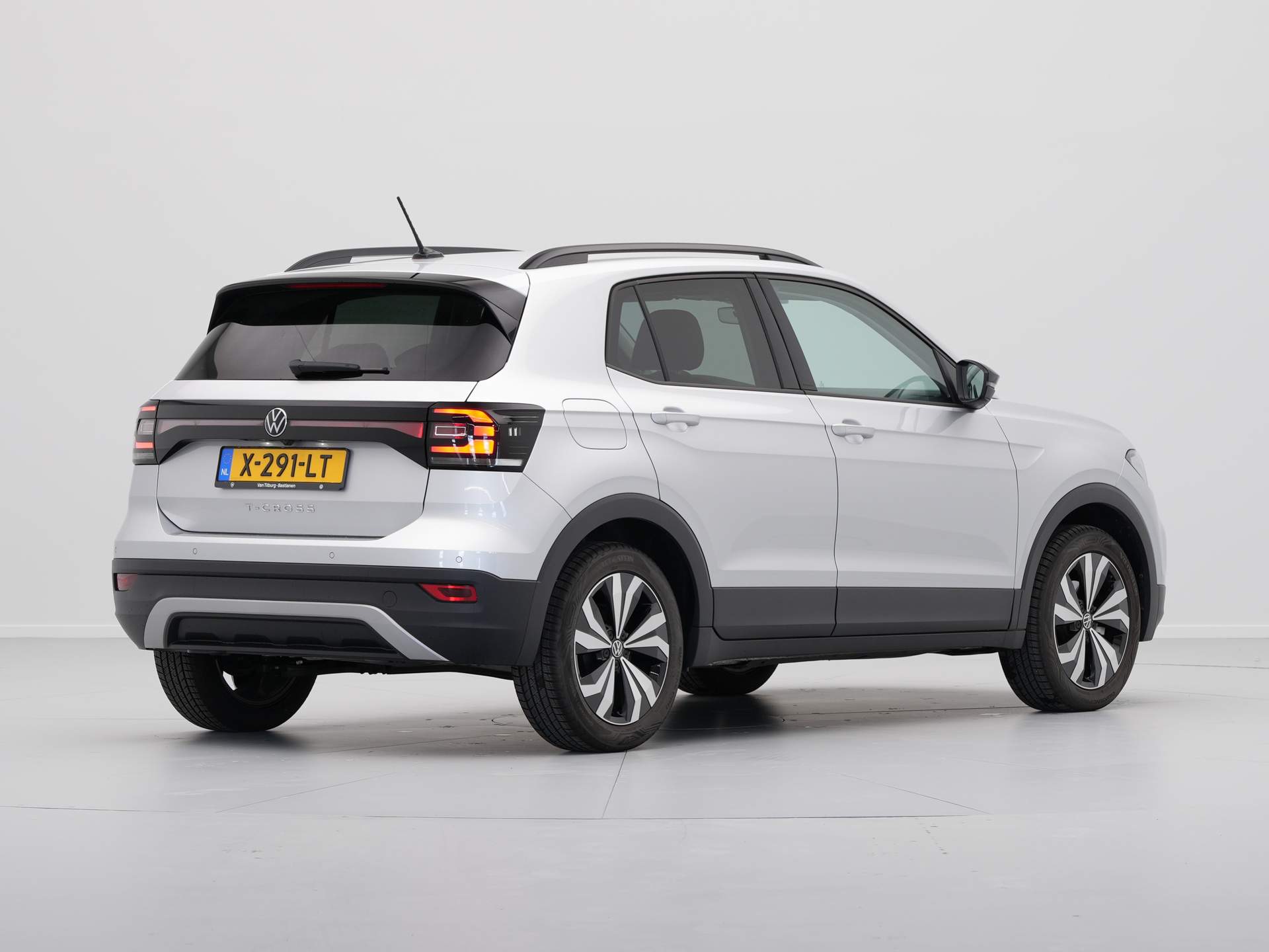 Volkswagen - T-Cross 1.0 TSI Life - 2024