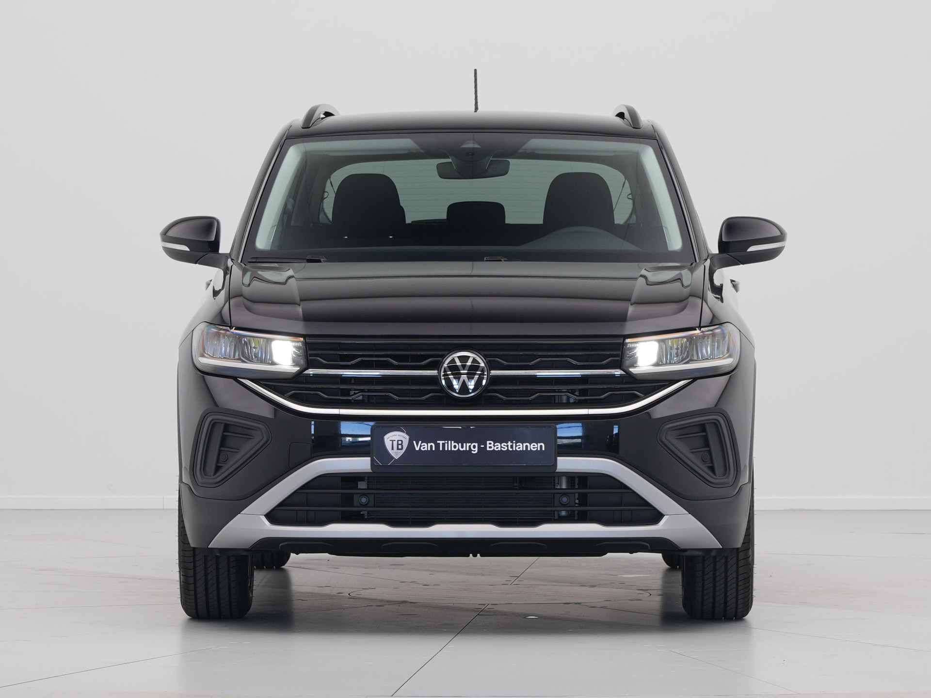 Volkswagen - T-Cross 1.0 TSI 95 5MT Life Edition - 2024