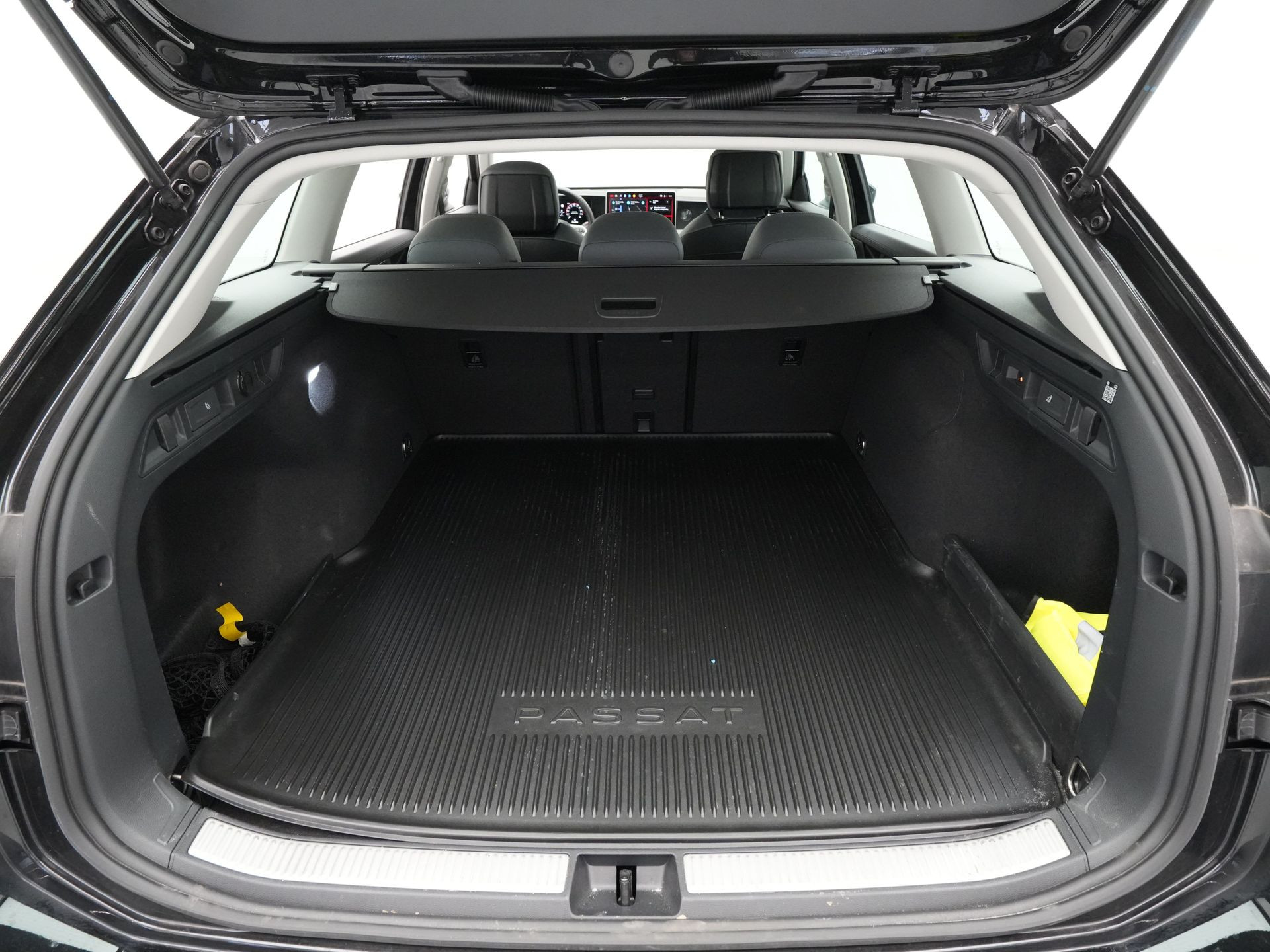 Volkswagen - Passat Variant 1.5 eTSI Business - 2024