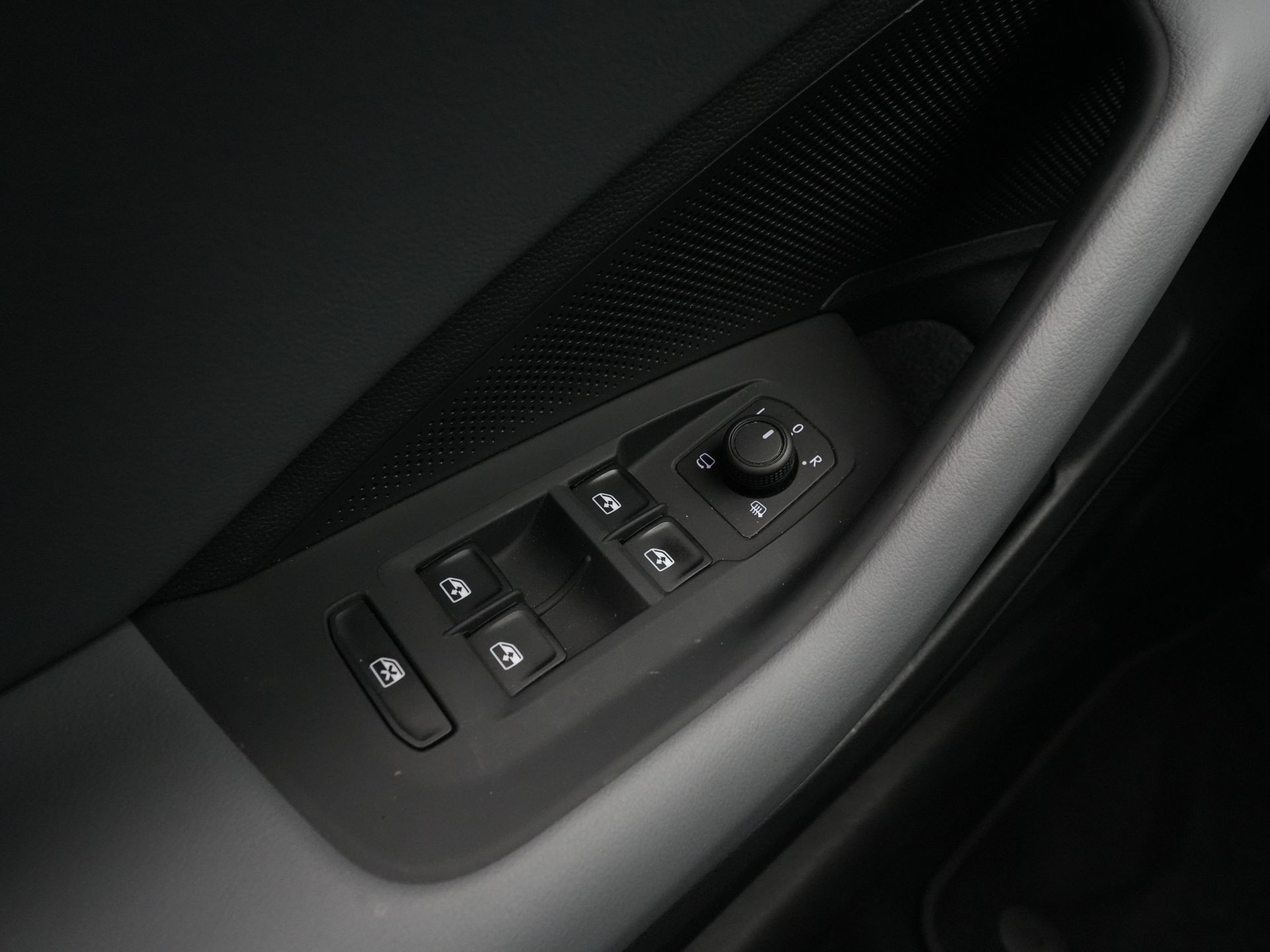 Volkswagen - Passat Variant 1.5 eTSI Business - 2024