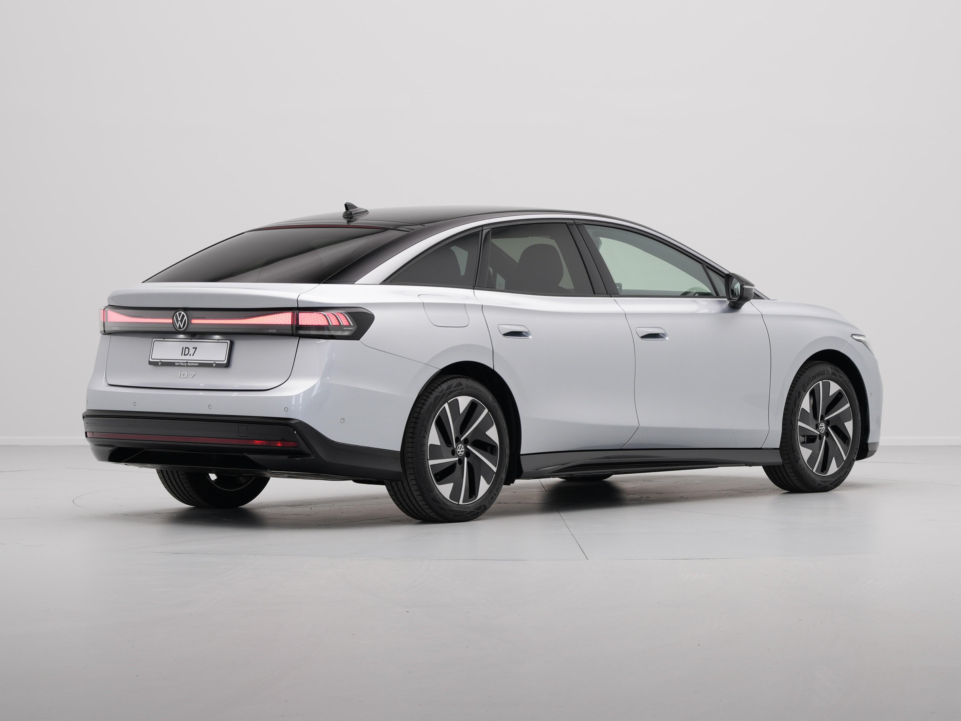 Volkswagen - ID.7 77 kWh Elektromotor 286 1AT Pro Business - 2024