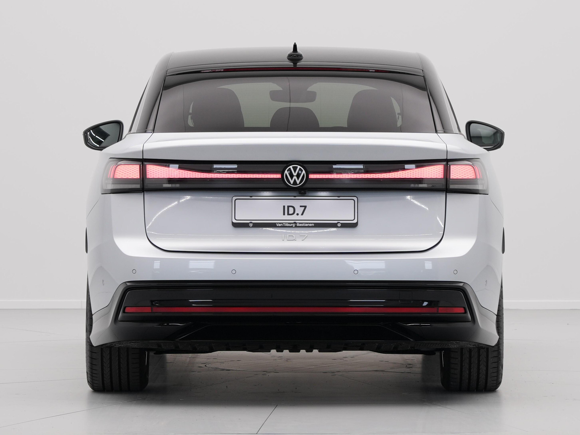 Volkswagen - ID.7 77 kWh Elektromotor 286 1AT Pro Business - 2024
