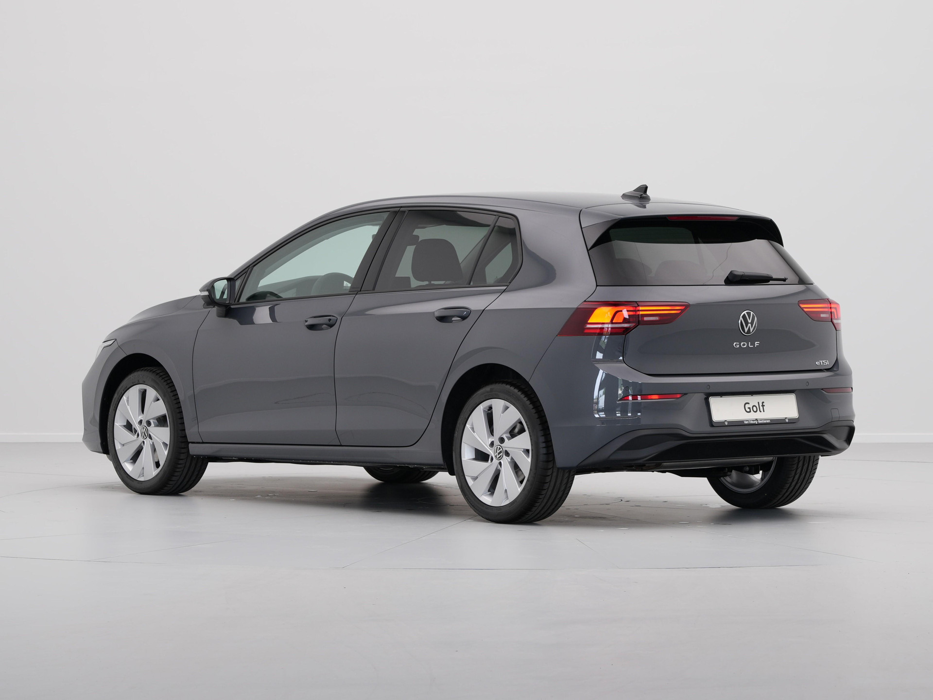 Volkswagen - Golf 1.5 eTSI 116 7DSG Life Edition - 2024
