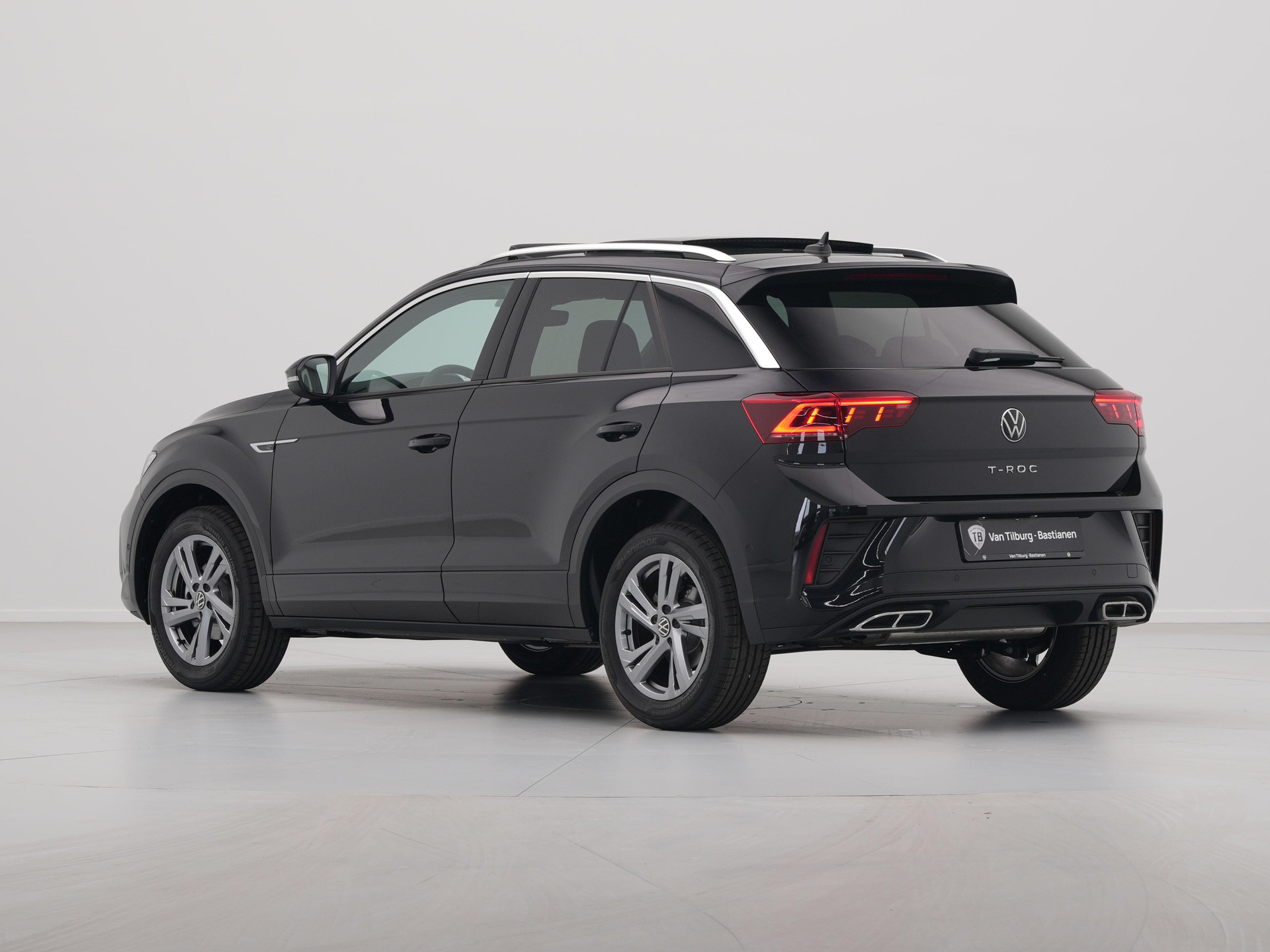 Volkswagen - T-Roc 1.5 TSI 150 7DSG R-Line Business+ - 2024