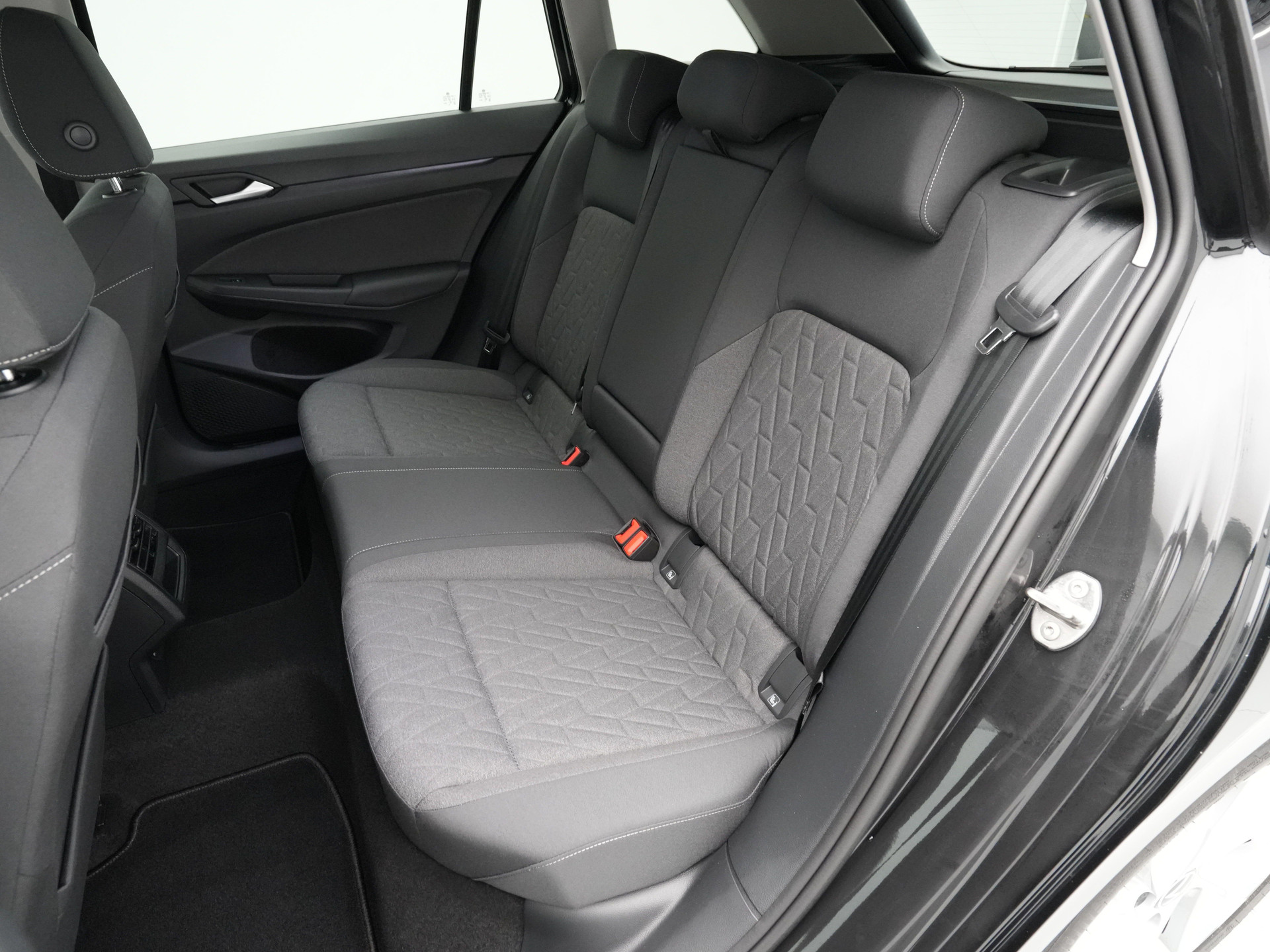 Volkswagen - GOLF Variant 1.5 eTSI 116 7DSG Life Edition - 2025