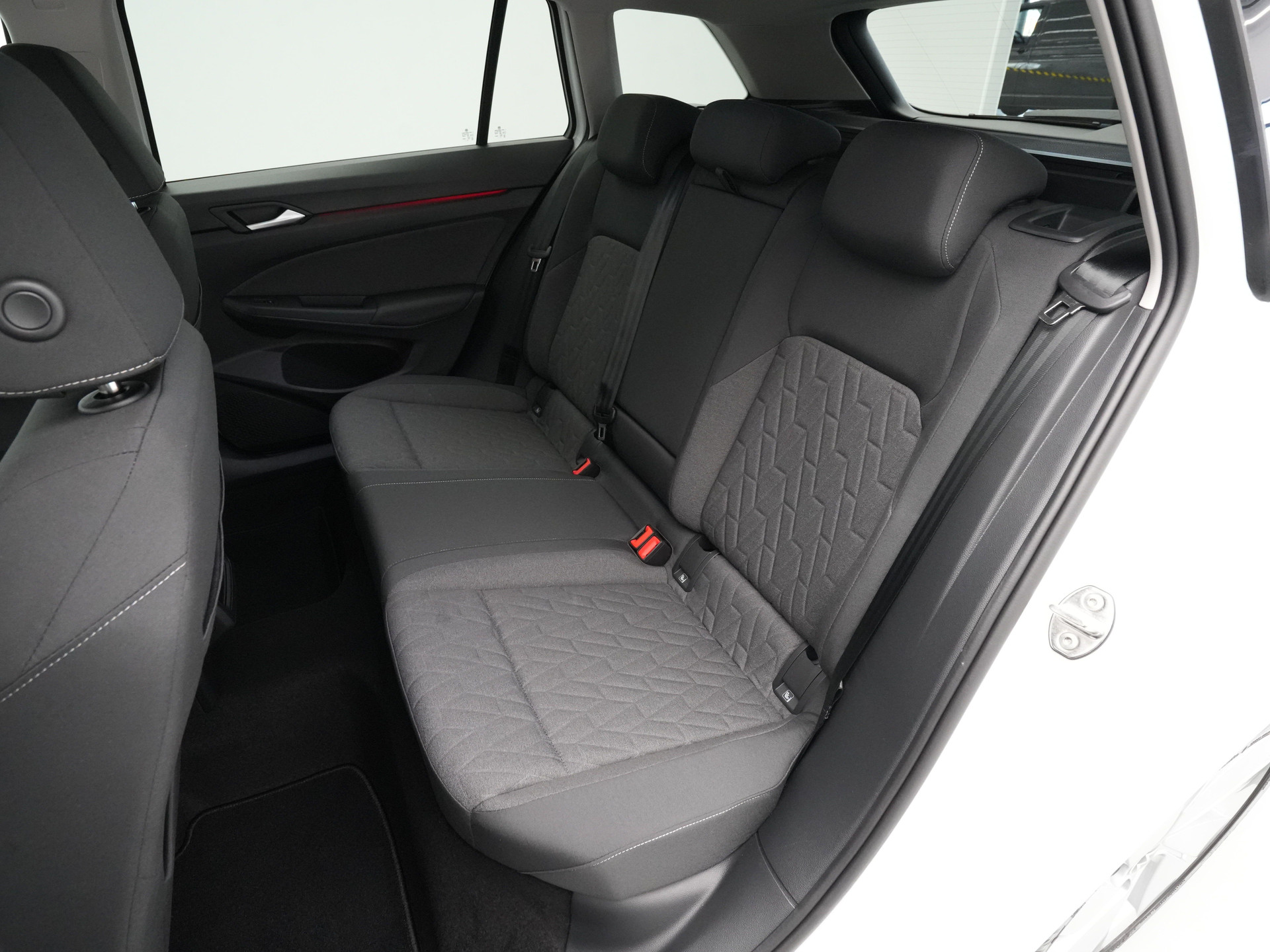 Volkswagen - GOLF Variant 1.5 eTSI 116 7DSG Life Edition - 2025