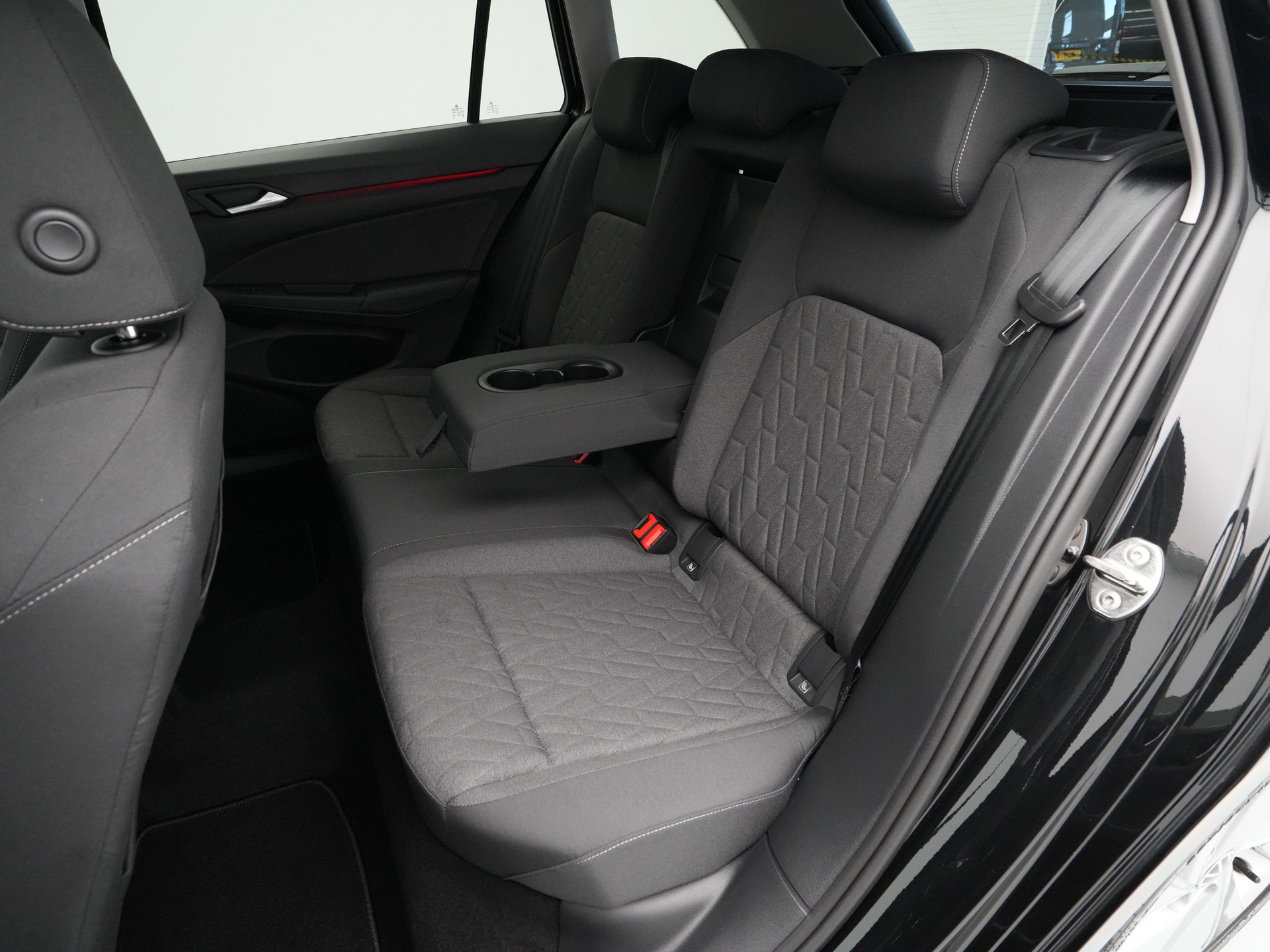 Volkswagen - GOLF Variant 1.5 eTSI 116 7DSG Life Edition - 2025