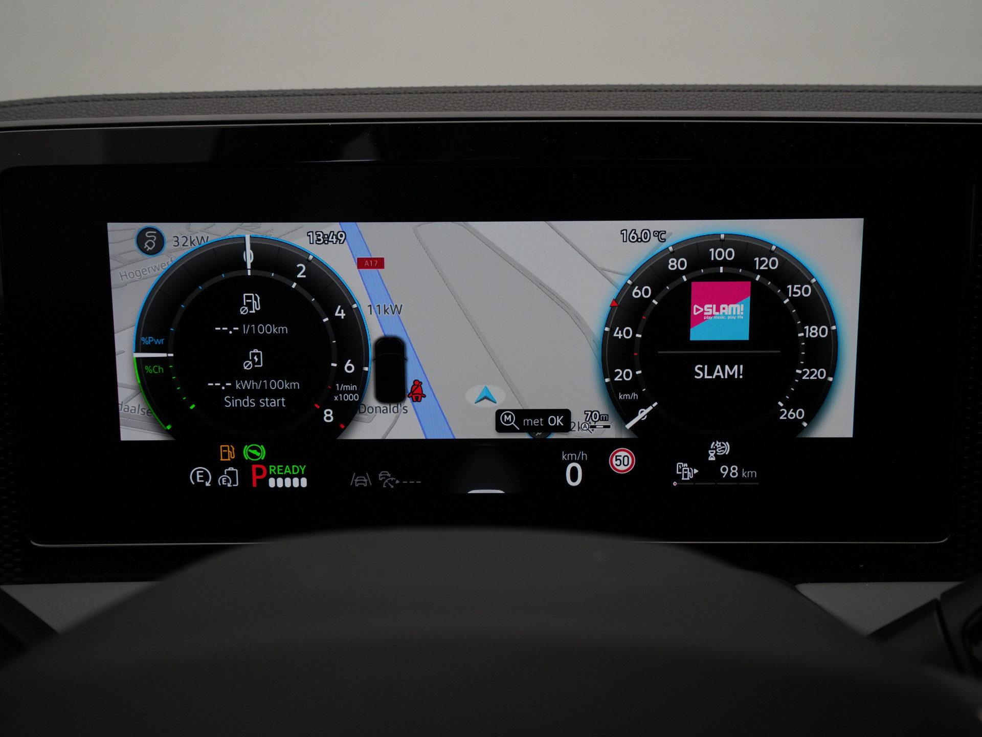 Volkswagen - Passat Variant 1.5 eHybrid 204 6DSG Business - 2025