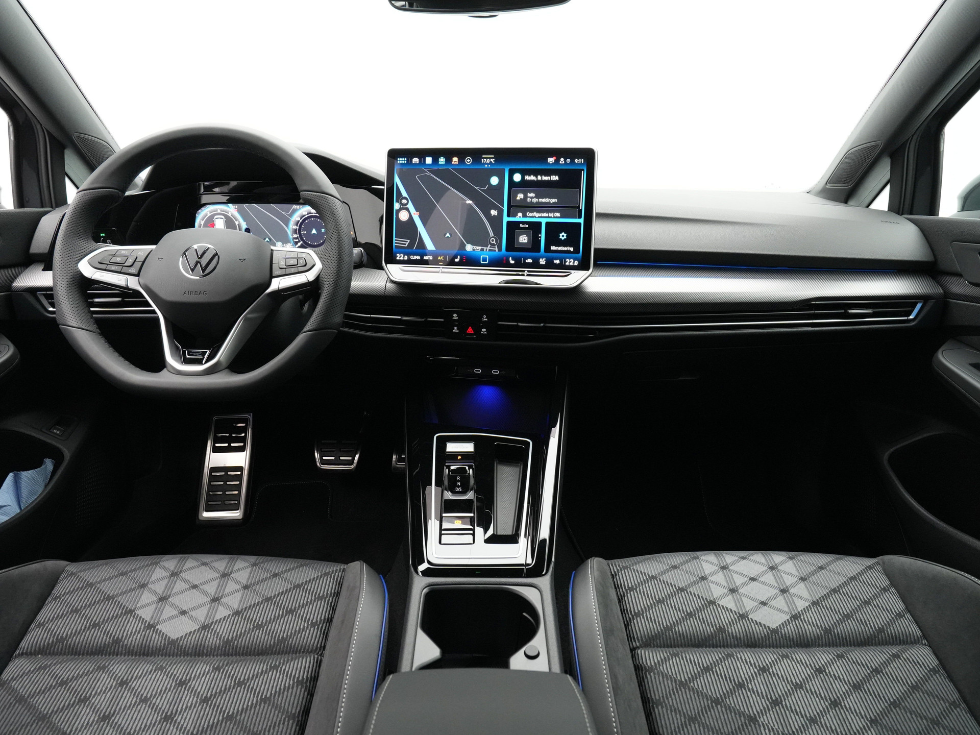 Volkswagen - GOLF Variant 1.5 eTSI 116 7DSG R-Line Edition - 2025