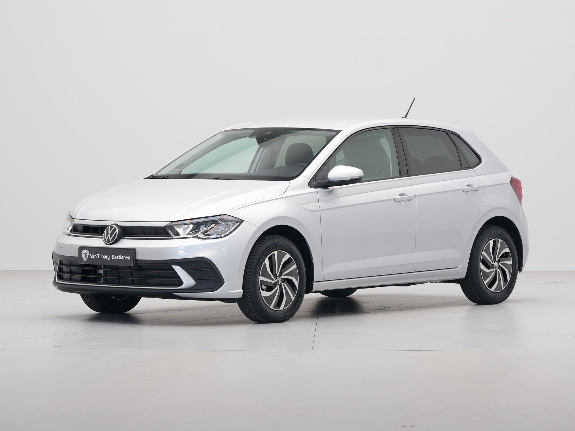 Volkswagen - Polo 1.0 TSI 95 5MT Life Edition - 2024