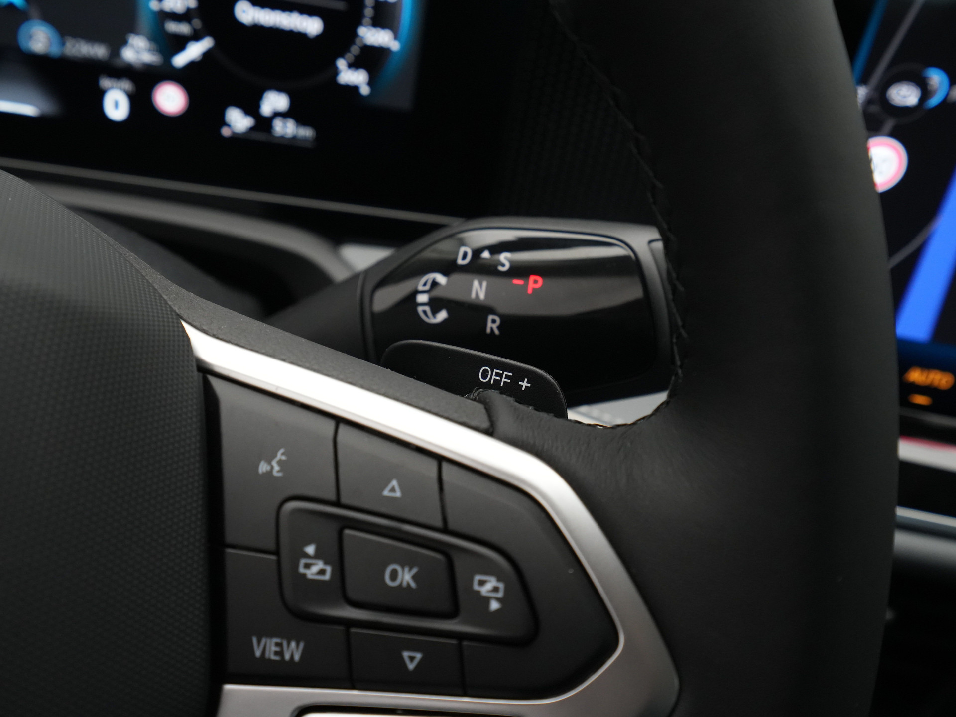 Volkswagen - Passat Variant 1.5 eHybrid 204 6DSG Business - 2025