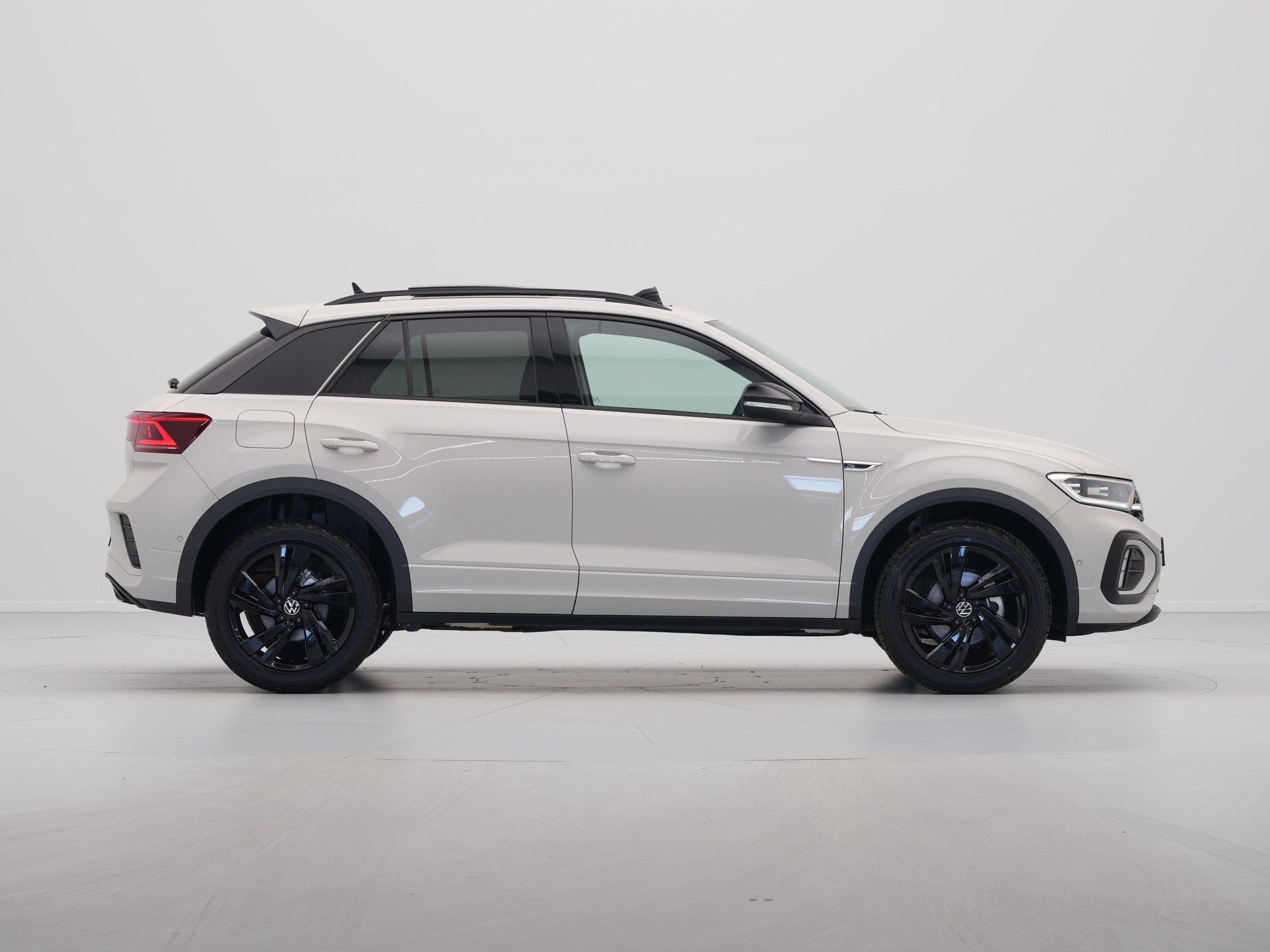 Volkswagen - T-Roc 1.5 TSI 150 7DSG R-Line Edition - 2024