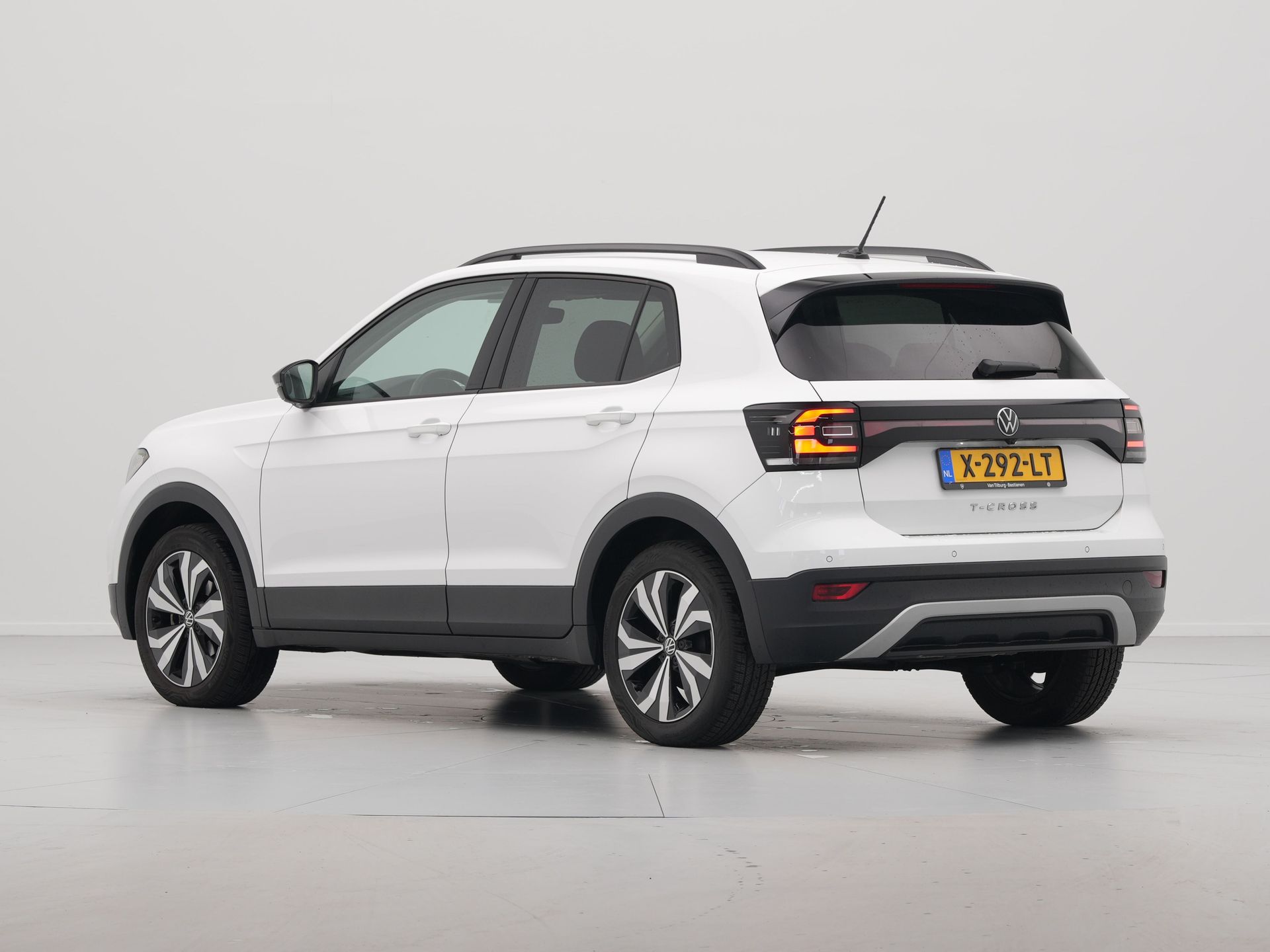 Volkswagen - T-Cross 1.0 TSI Life - 2024