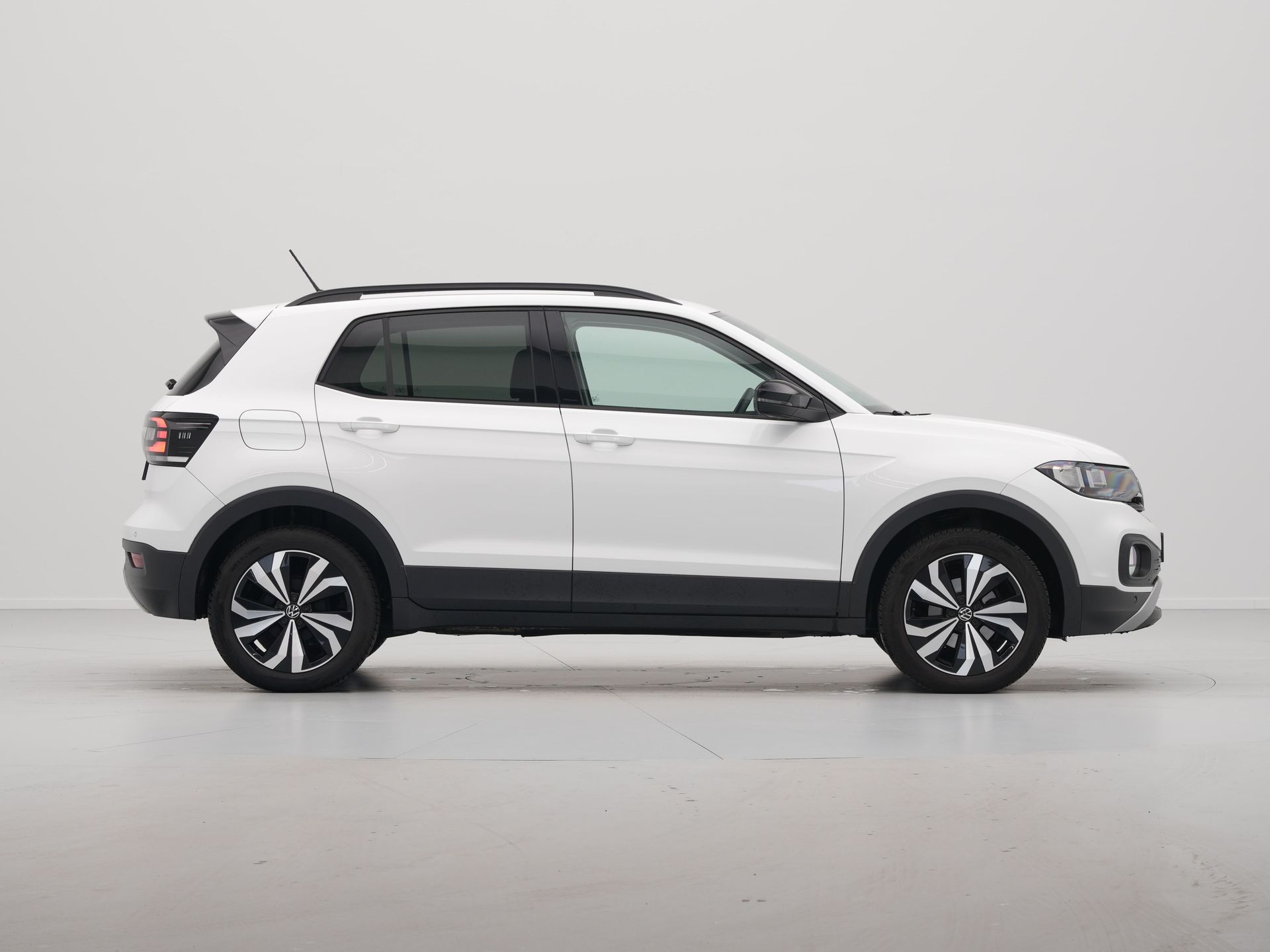 Volkswagen - T-Cross 1.0 TSI Life - 2024