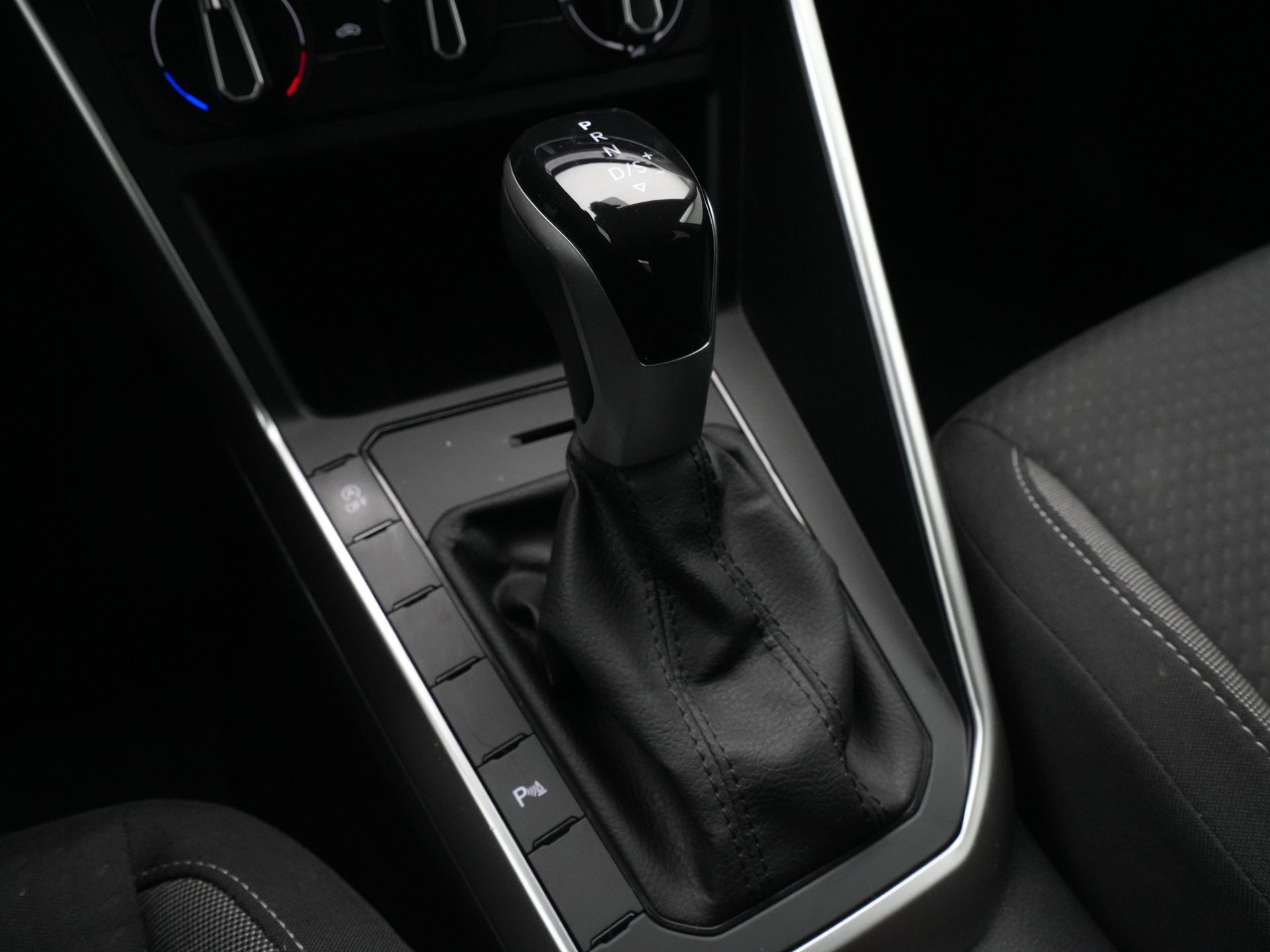 Volkswagen - Polo 1.0 TSI Life - 2023