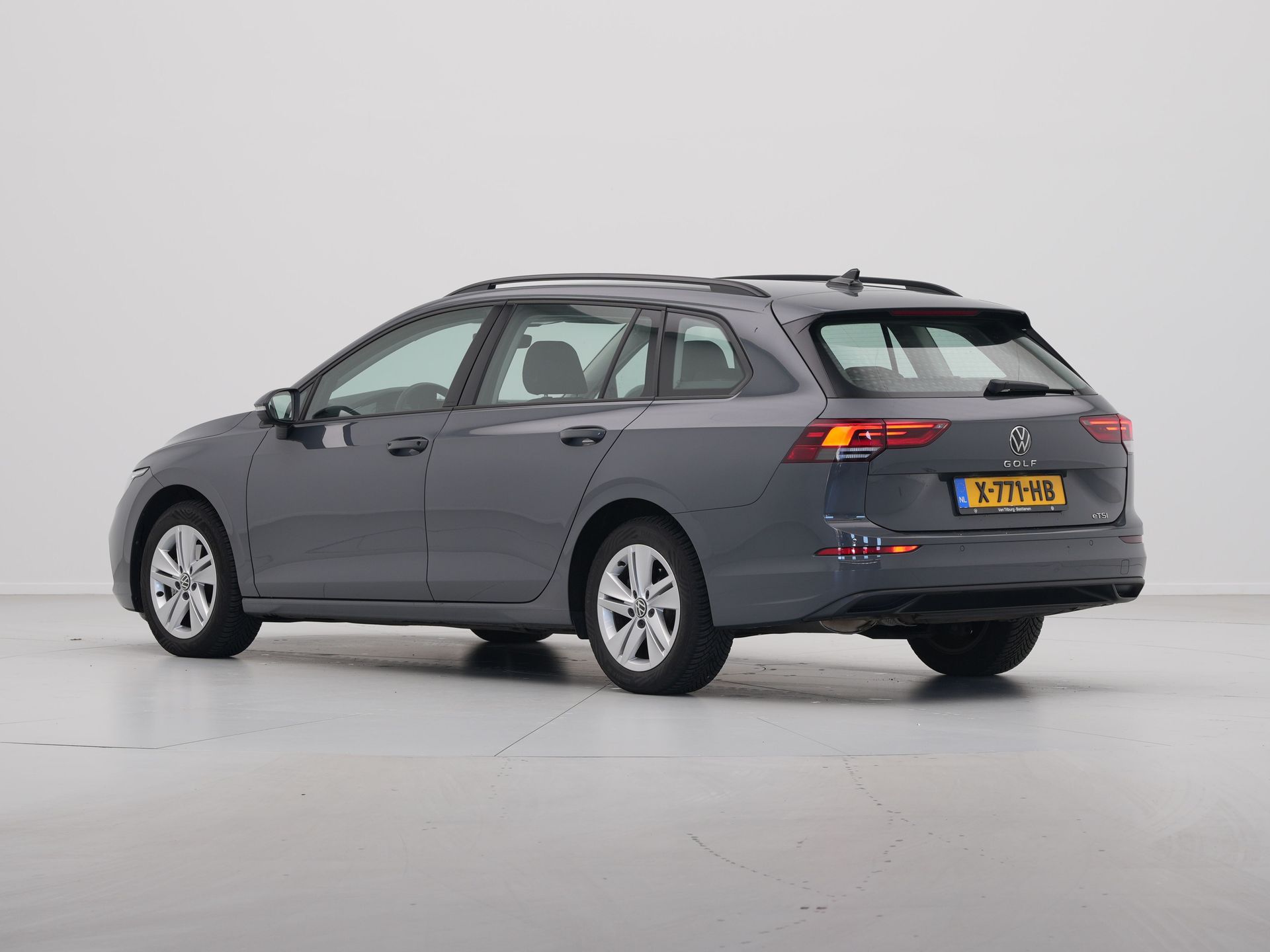 Volkswagen - GOLF Variant 1.5 150 pk eTSI Life Business - 2023