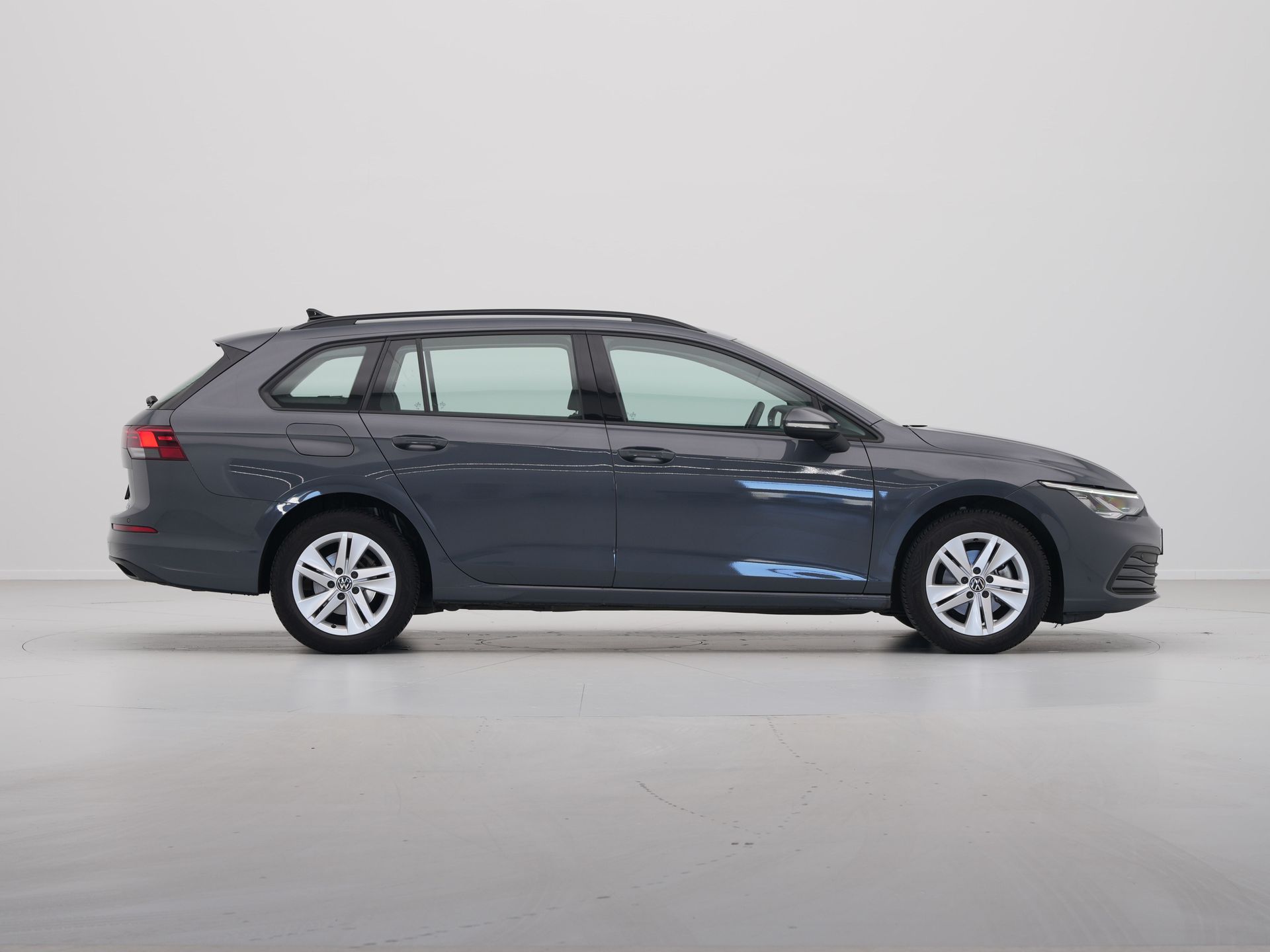Volkswagen - GOLF Variant 1.5 150 pk eTSI Life Business - 2023