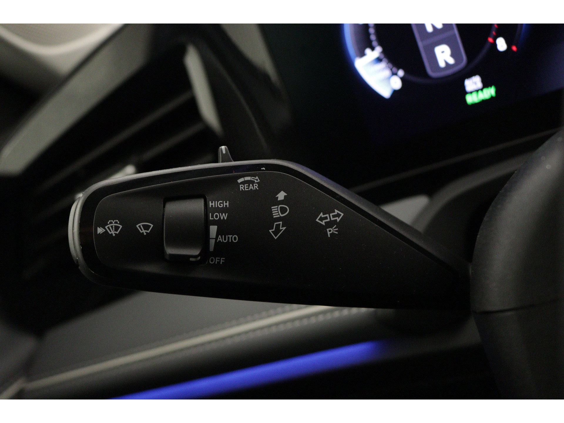 Volkswagen - Passat Variant 1.5 eTSI Business - 2024