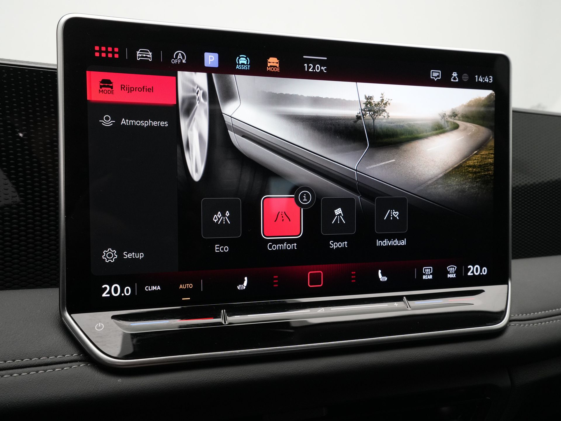 Volkswagen - Tiguan 1.5 eTSI Life Edition - 2024