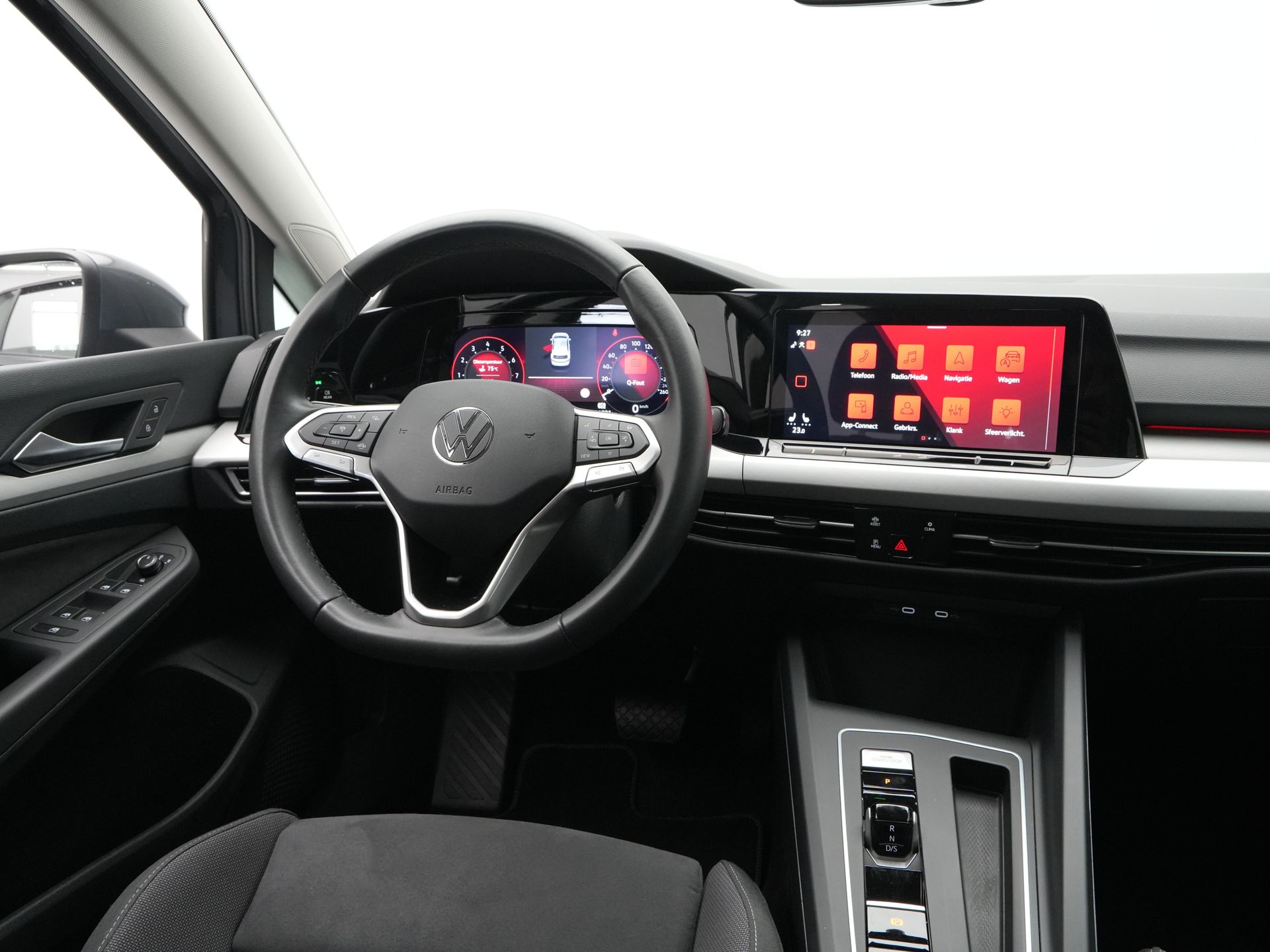 Volkswagen - Golf 1.0 eTSI Life Business - 2024