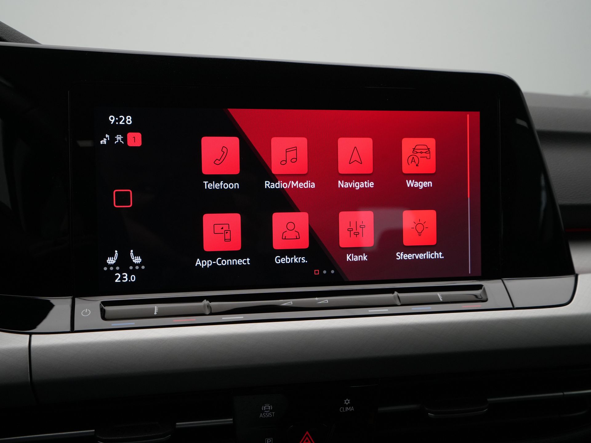 Volkswagen - Golf 1.0 eTSI Life Business - 2024