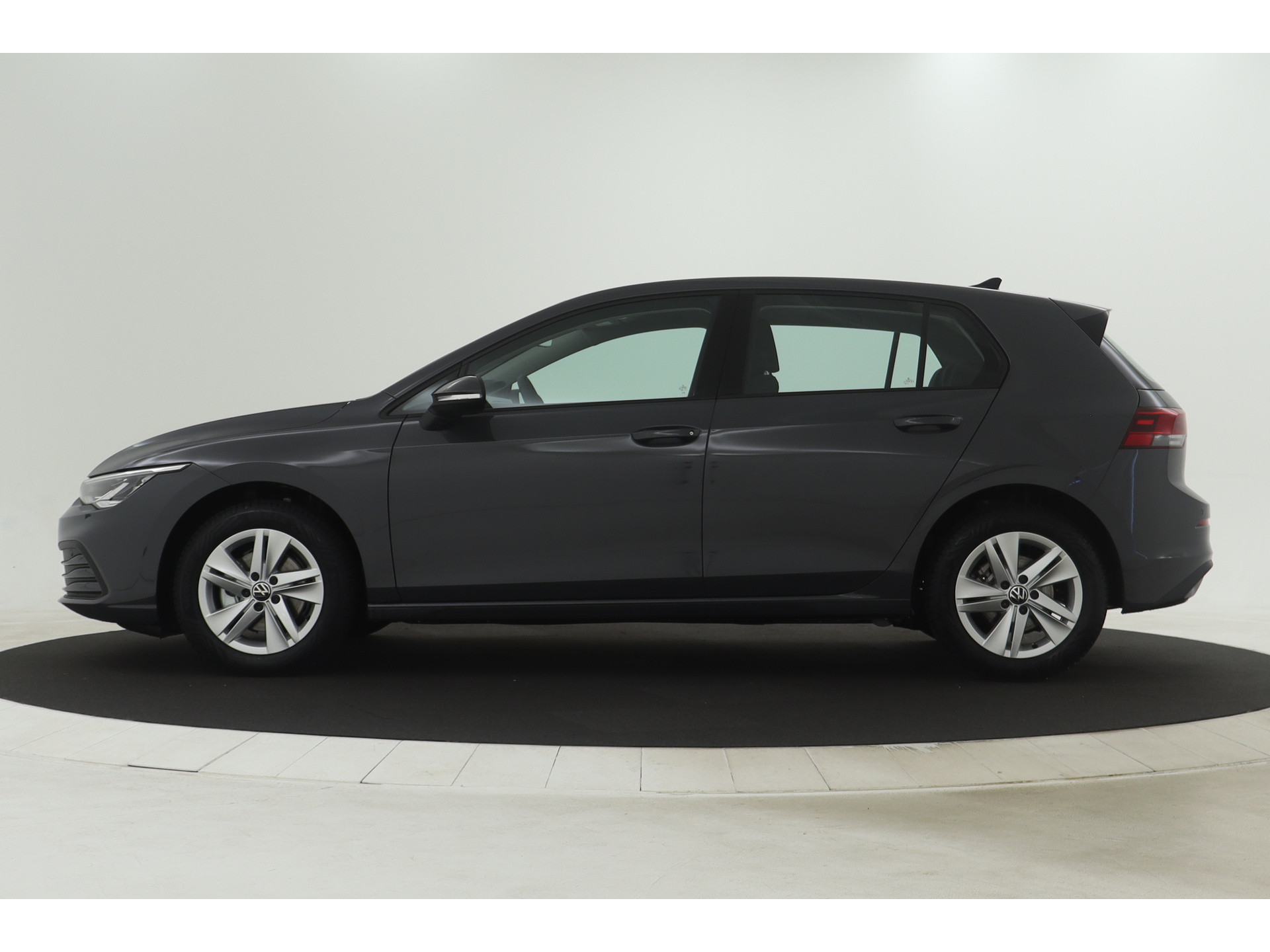 Volkswagen - Golf 1.0 eTSI Life Business - 2024