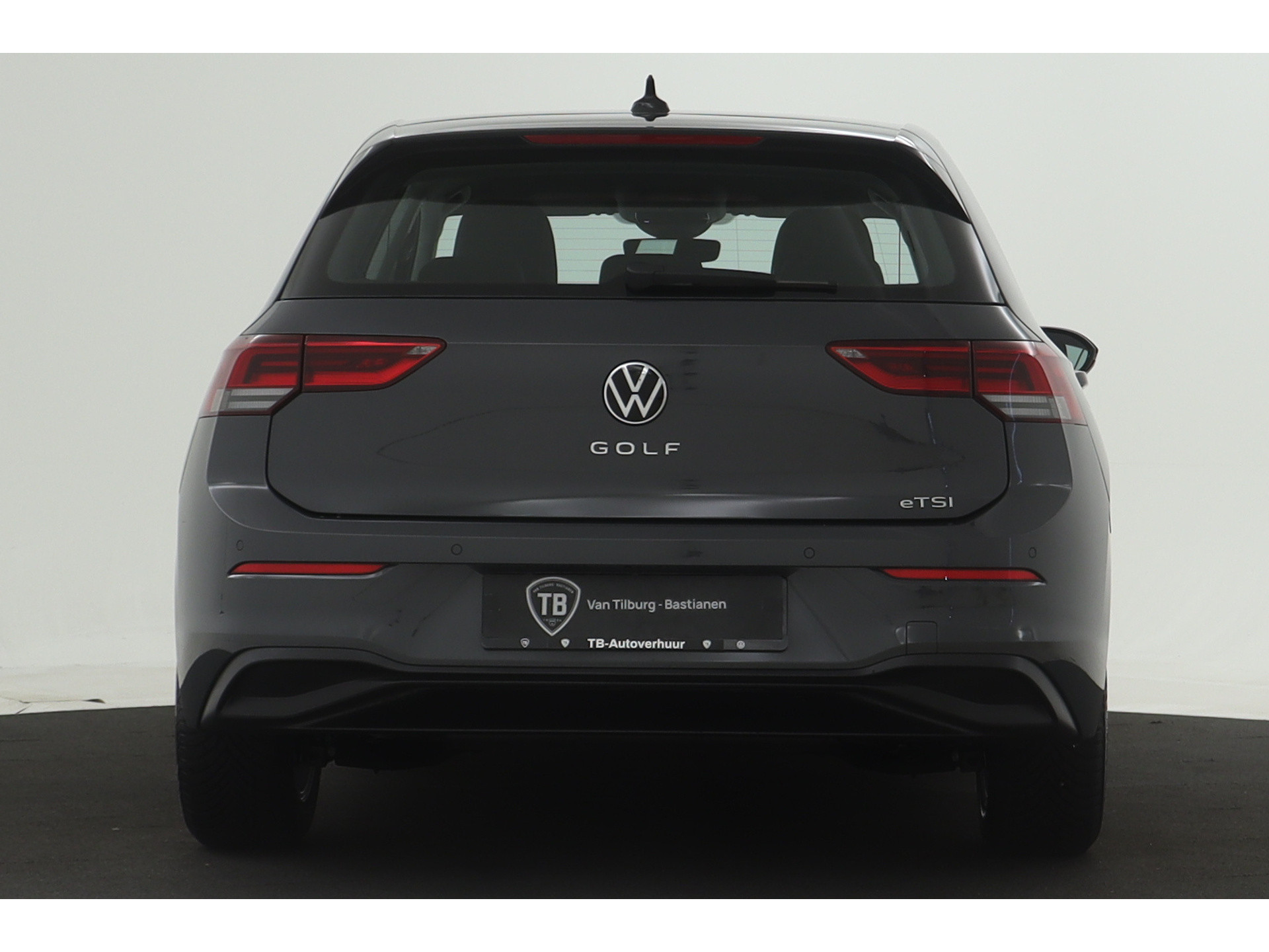 Volkswagen - Golf 1.0 eTSI Life Business - 2024