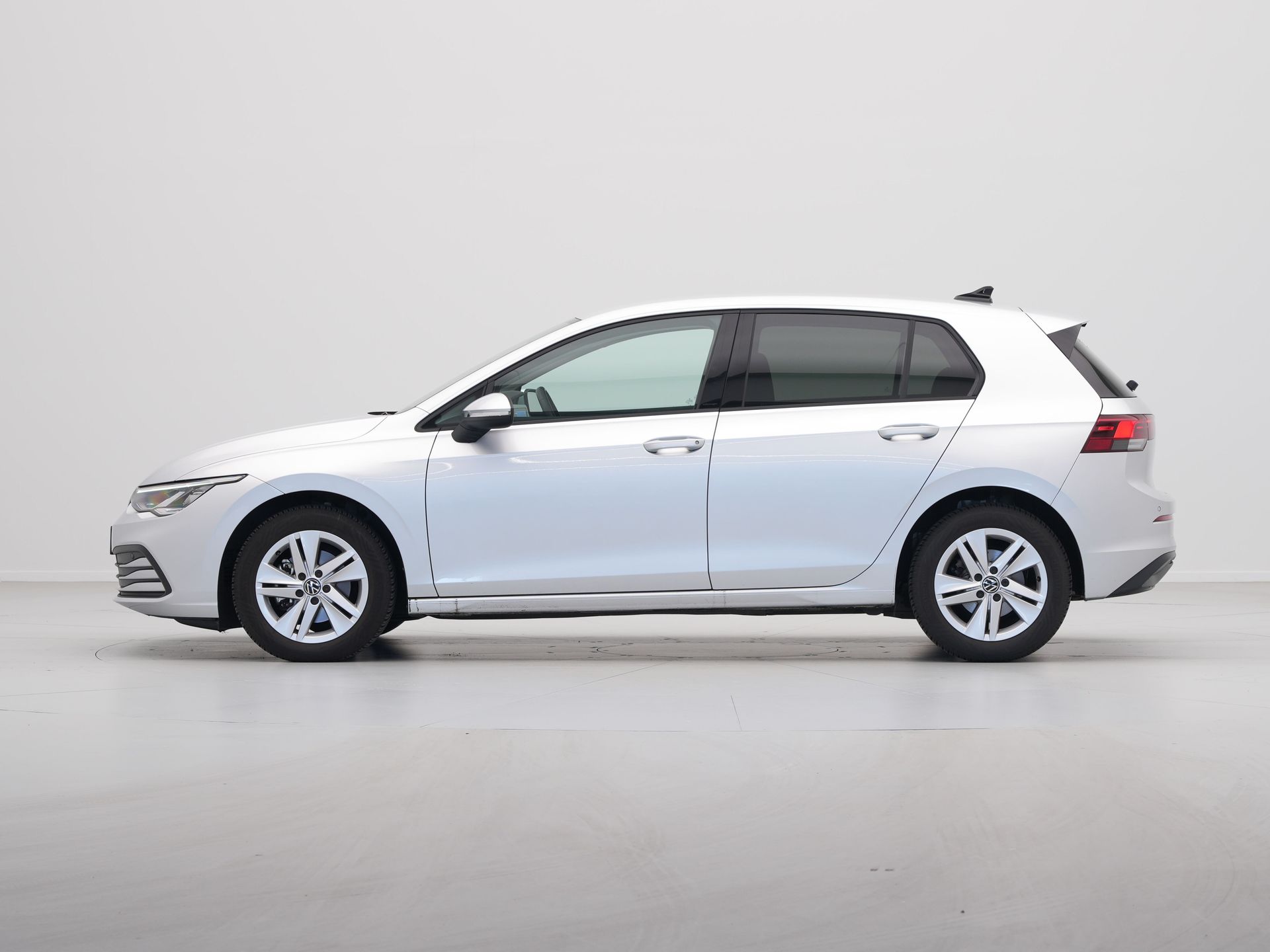 Volkswagen - Golf 1.0 eTSI Life Business - 2024