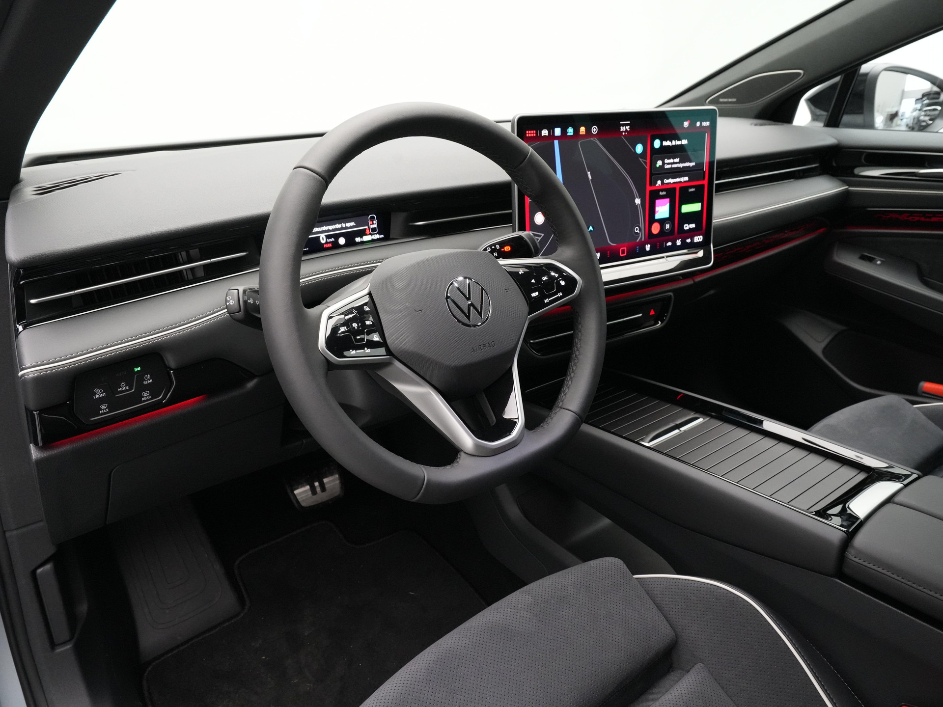 Volkswagen - ID.7 Tourer 77 kWh Elektromotor 286 1AT Pro Business - 2025