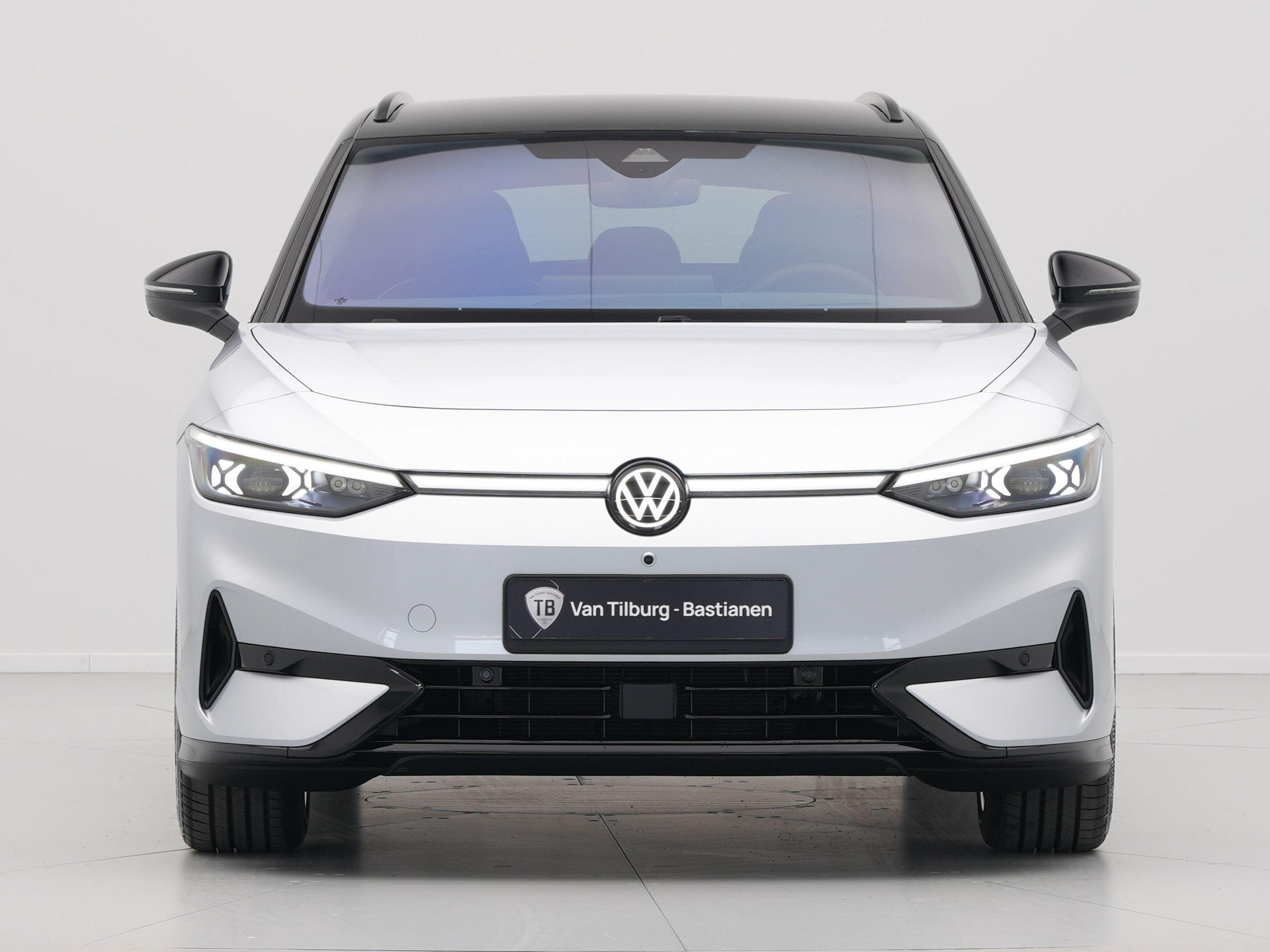 Volkswagen - ID.7 Tourer 77 kWh Elektromotor 286 1AT Pro Business - 2025