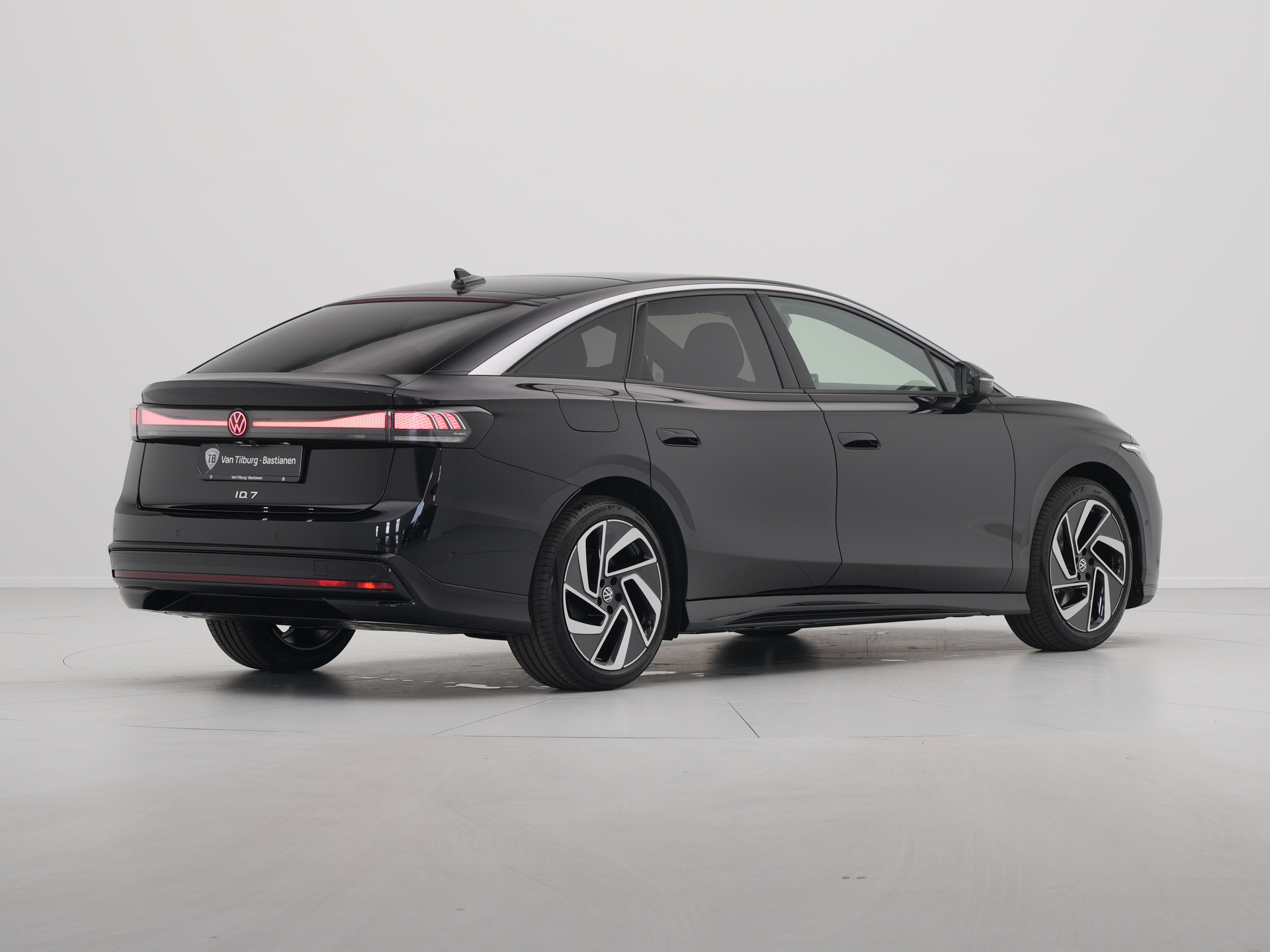 Volkswagen - ID.7 77 kWh Elektromotor 286 1AT Pro Business - 2024
