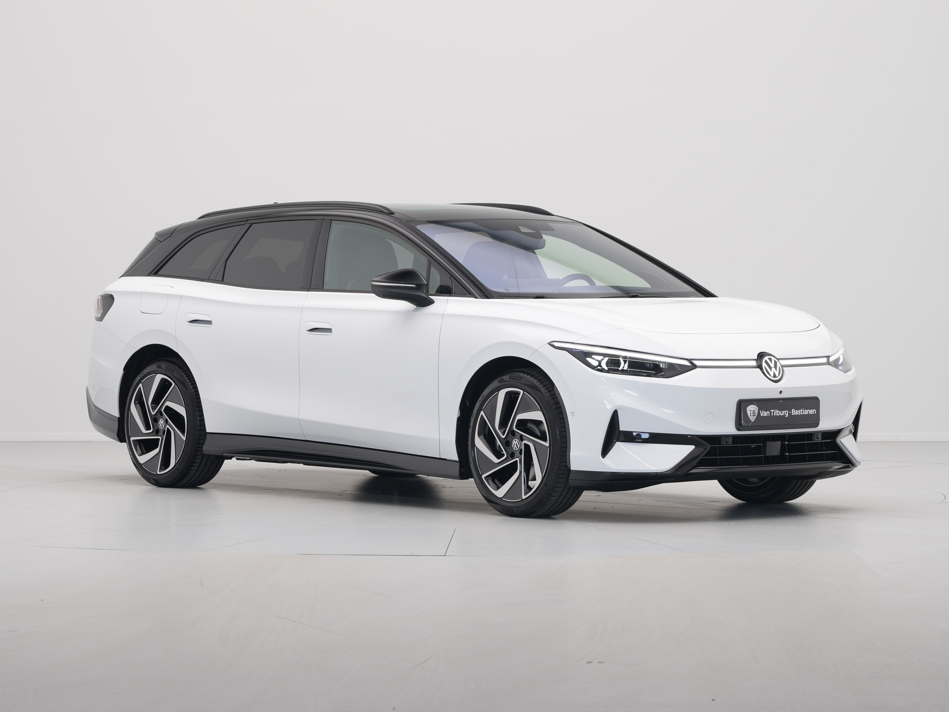 Volkswagen - ID.7 Tourer 86 kWh Elektromotor 286 1AT Pro S Business - 2025