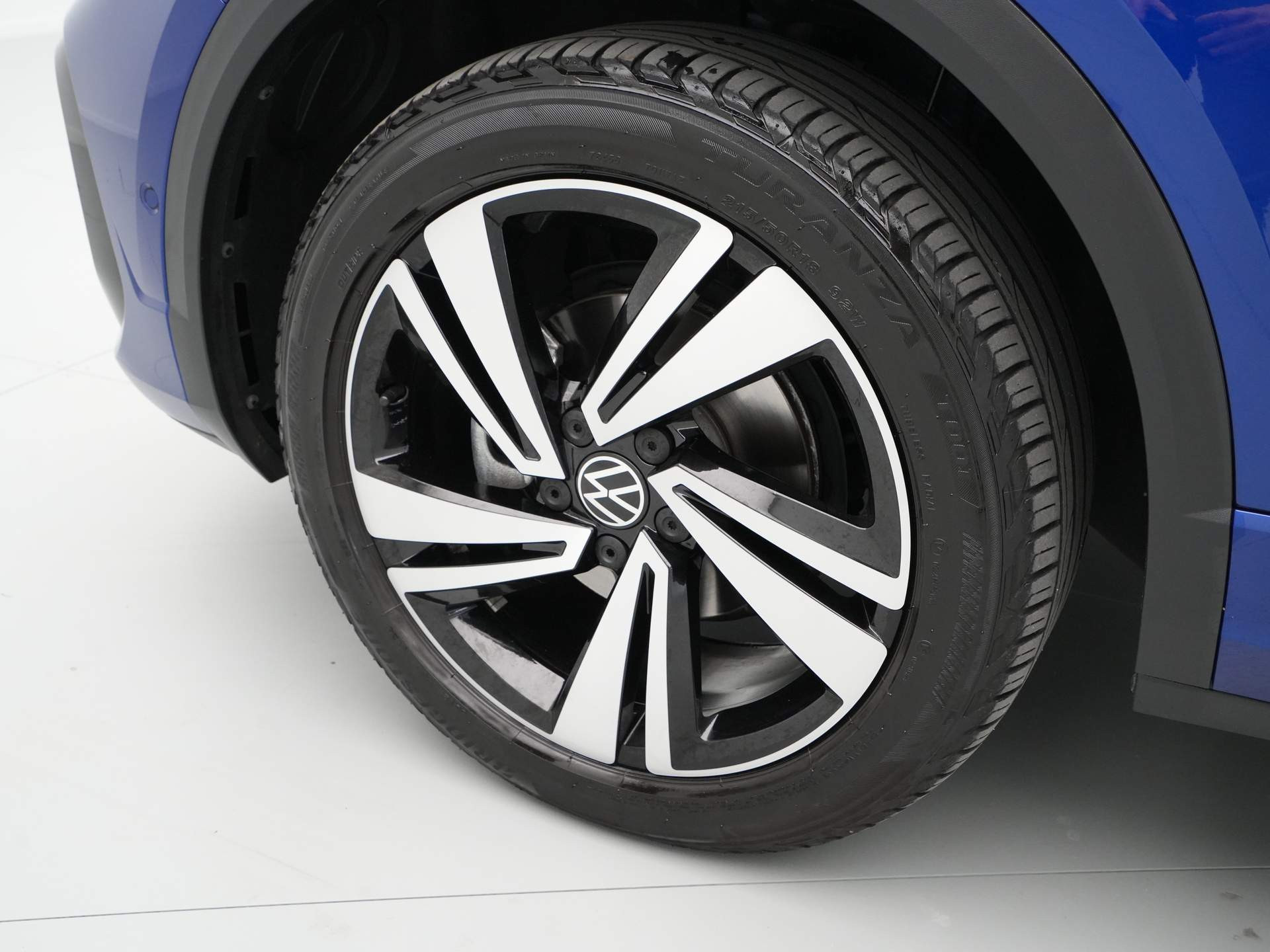 Volkswagen - T-Roc 1.5 TSI 150pk DSG R-Line - 2024
