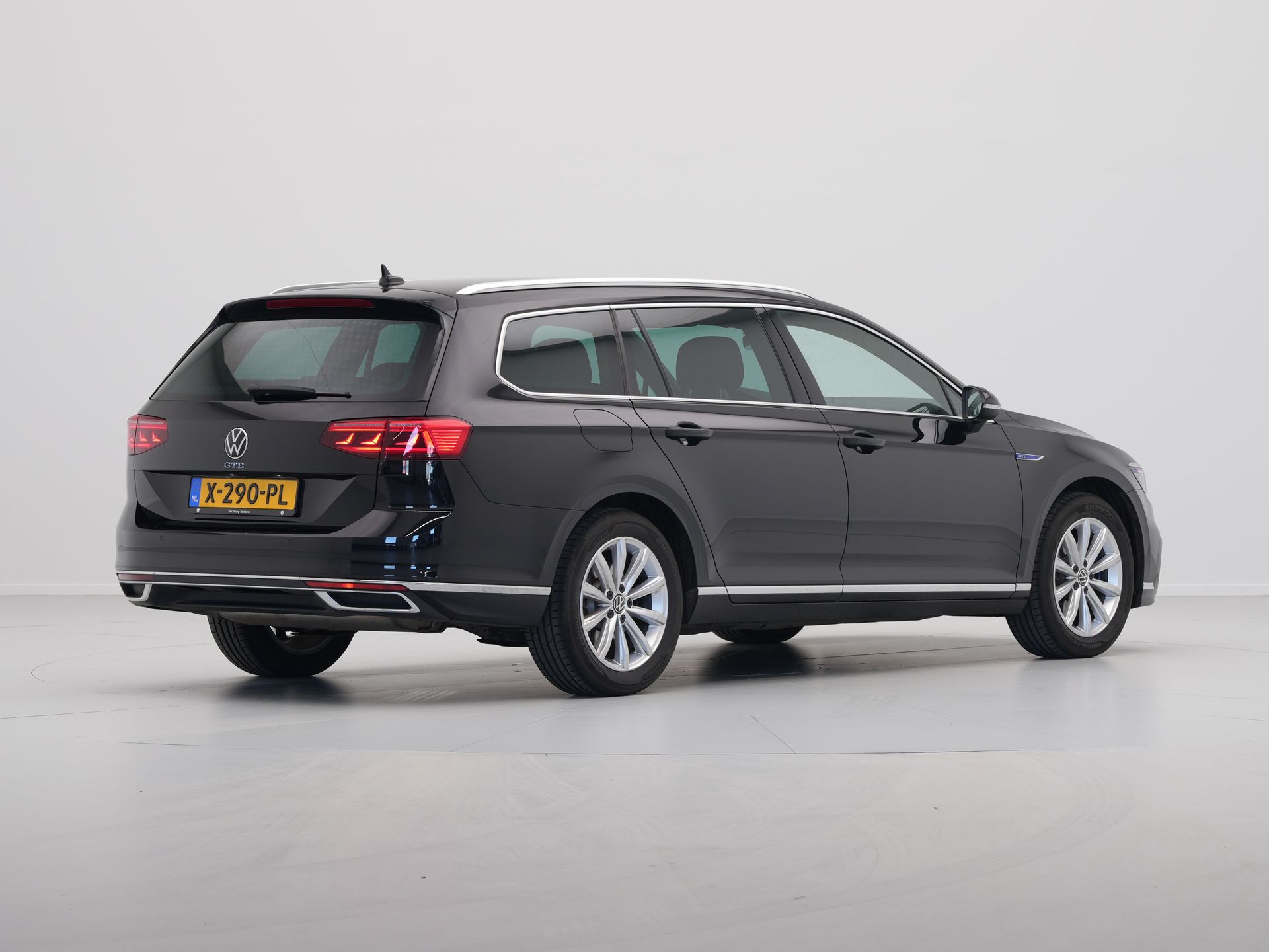 Volkswagen - Passat Variant 1.4 TSI PHEV GTE Business - 2023