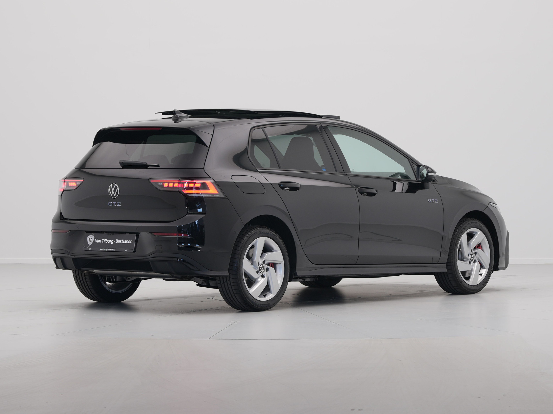 Volkswagen - Golf 1.5 eHybrid 272 6DSG GTE - 2025