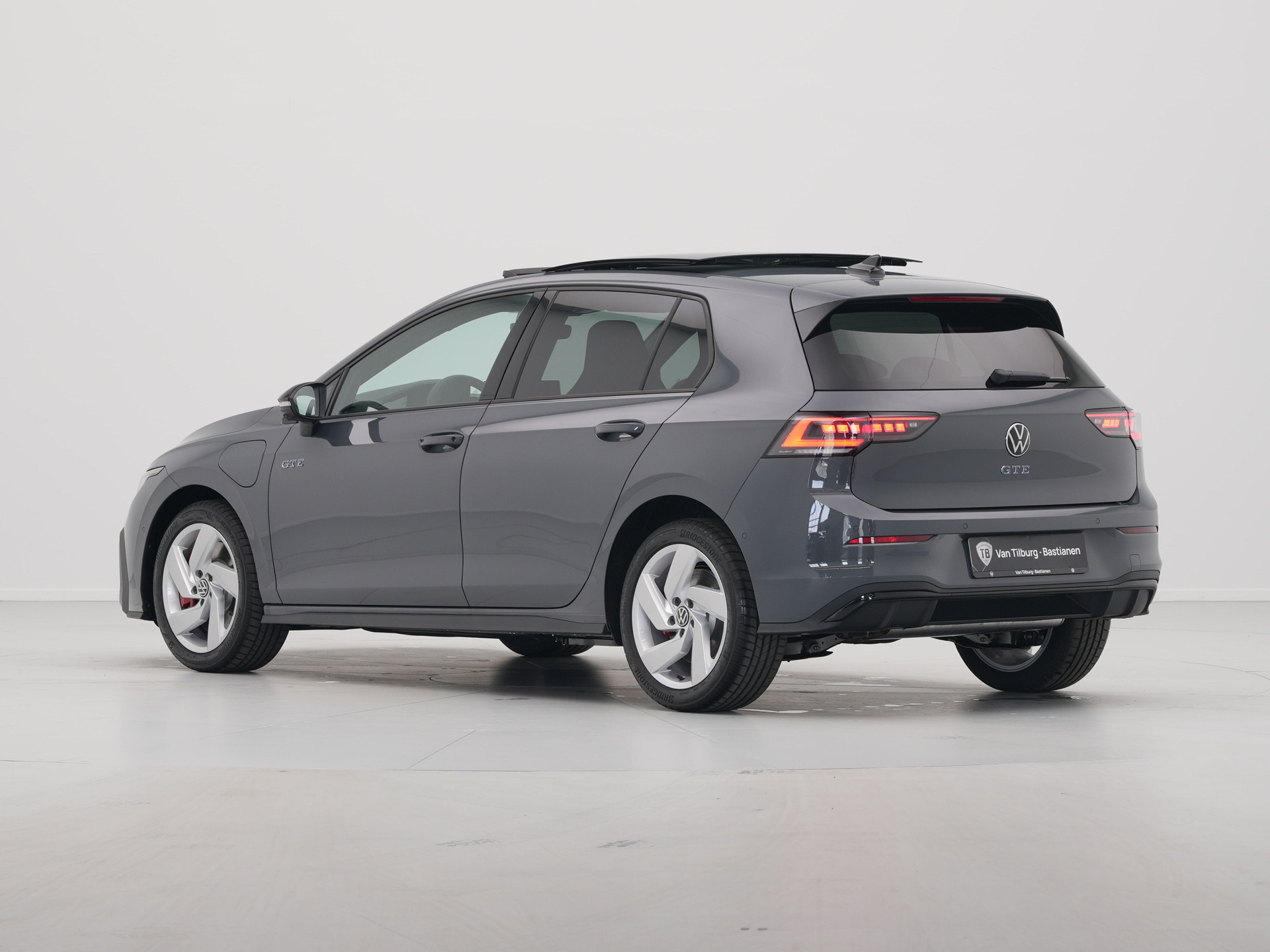 Volkswagen - Golf 1.5 eHybrid 272 6DSG GTE - 2025