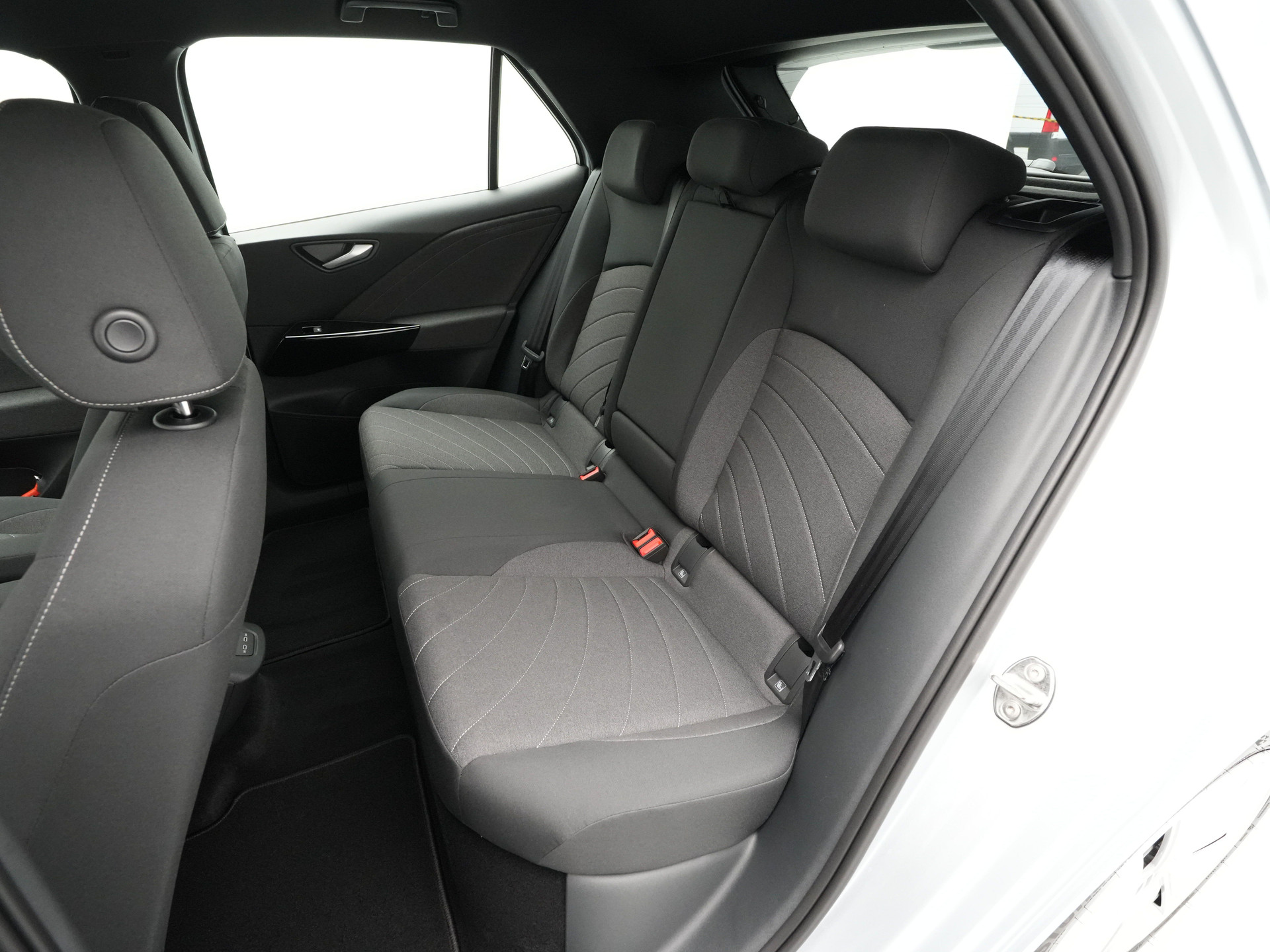 Volkswagen - ID.3 52kWh 170 1AT Pure - 2025