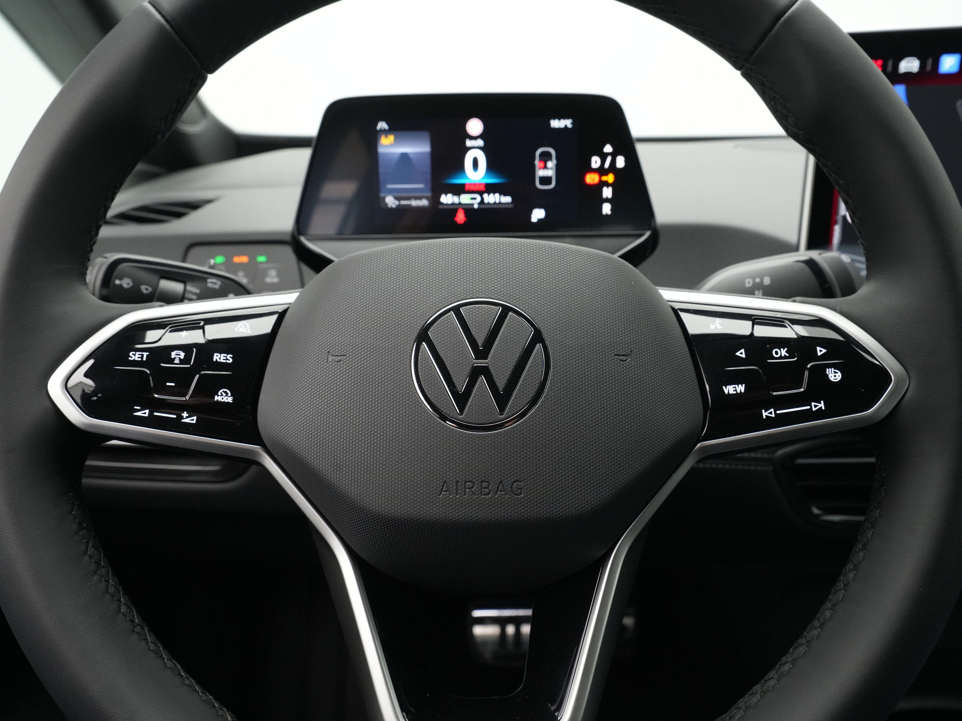 Volkswagen - ID.3 52kWh 170 1AT Pure - 2025