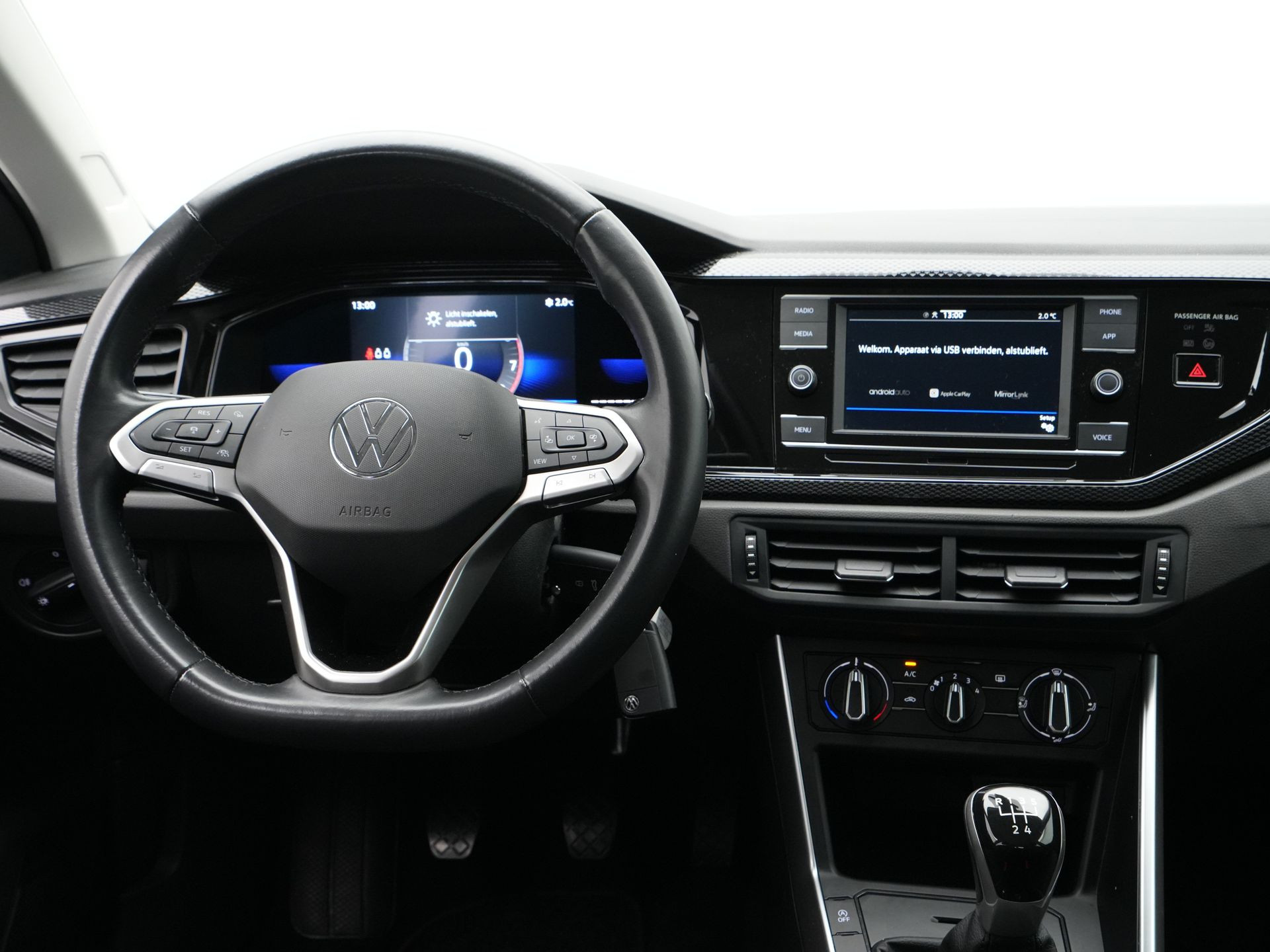 Volkswagen - Polo 1.0 TSI Life - 2021