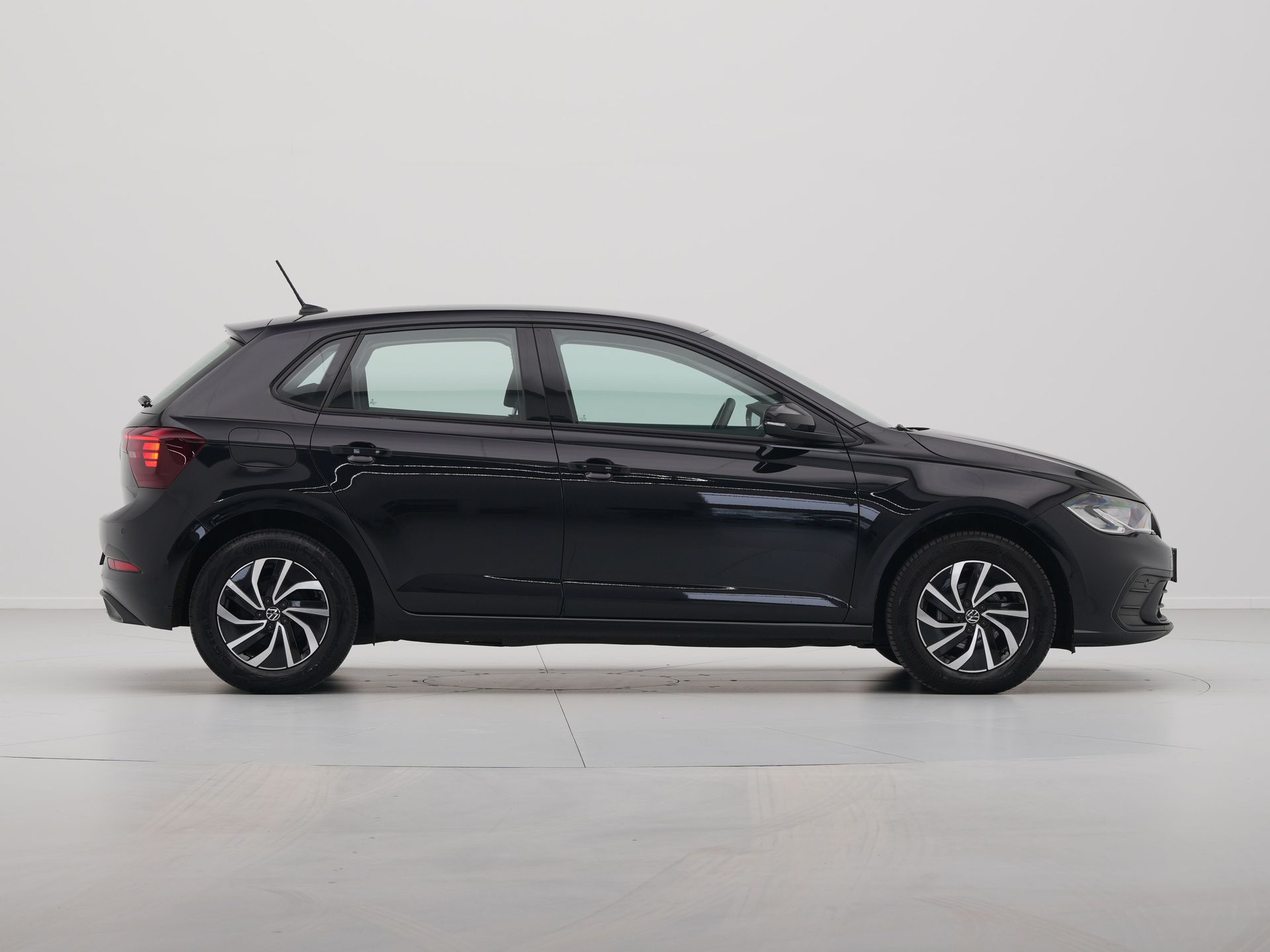 Volkswagen - Polo 1.0 TSI Life - 2021