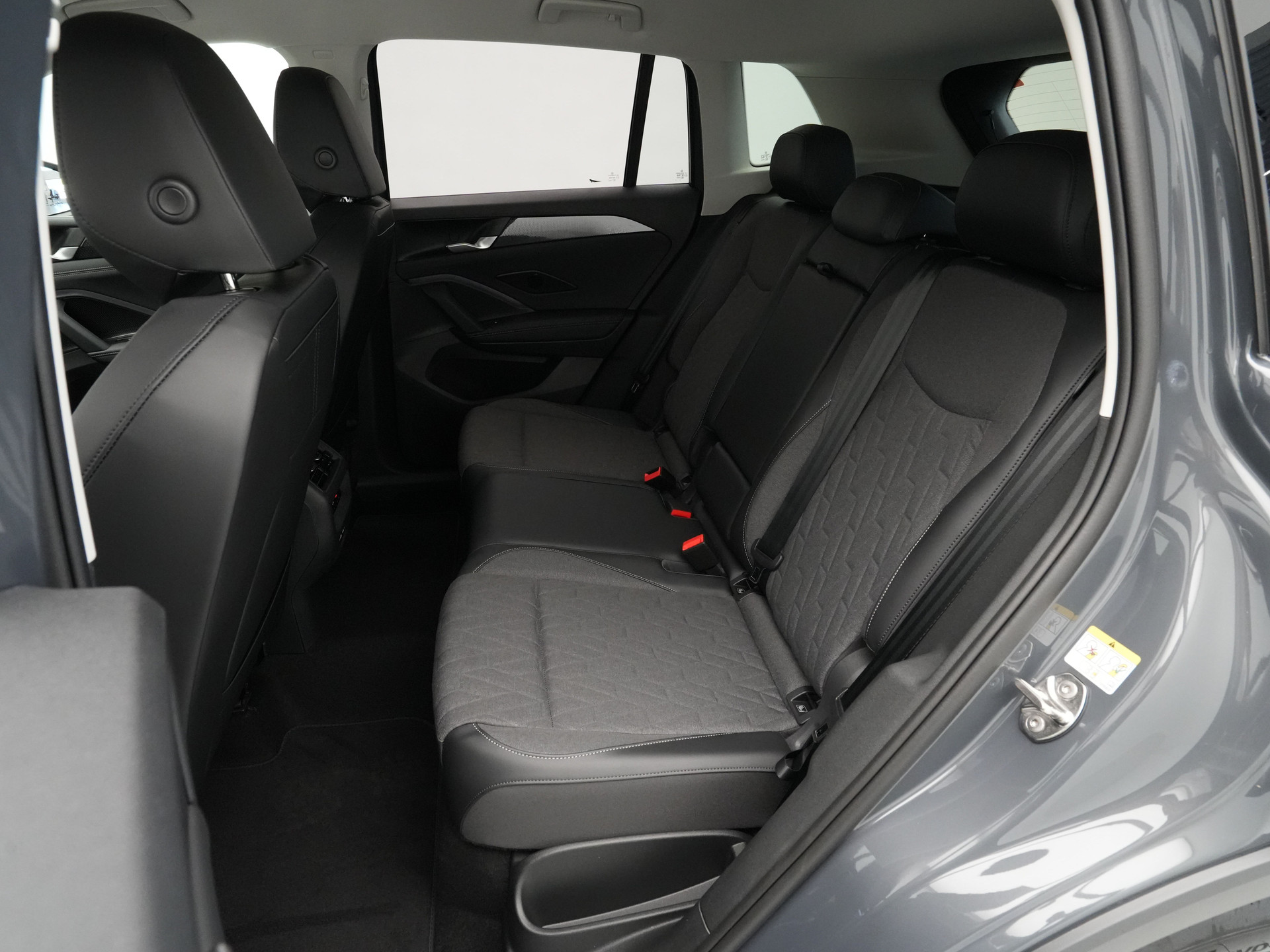 Volkswagen - Tiguan 1.5 eHybrid 204 6DSG Life Edition - 2025