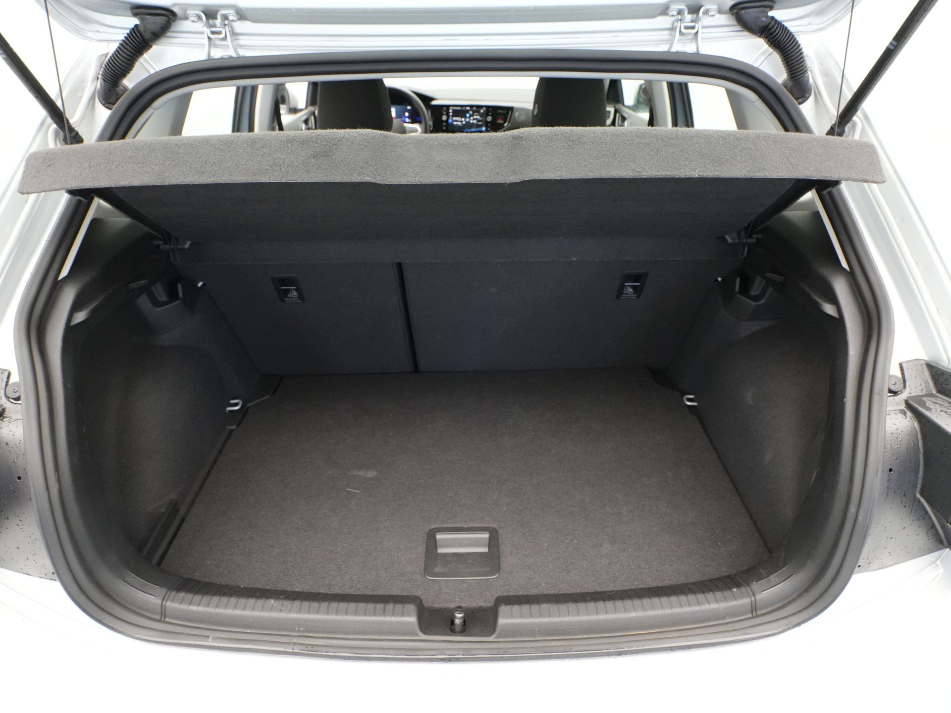 Volkswagen - Polo 1.0 TSI Life - 2024