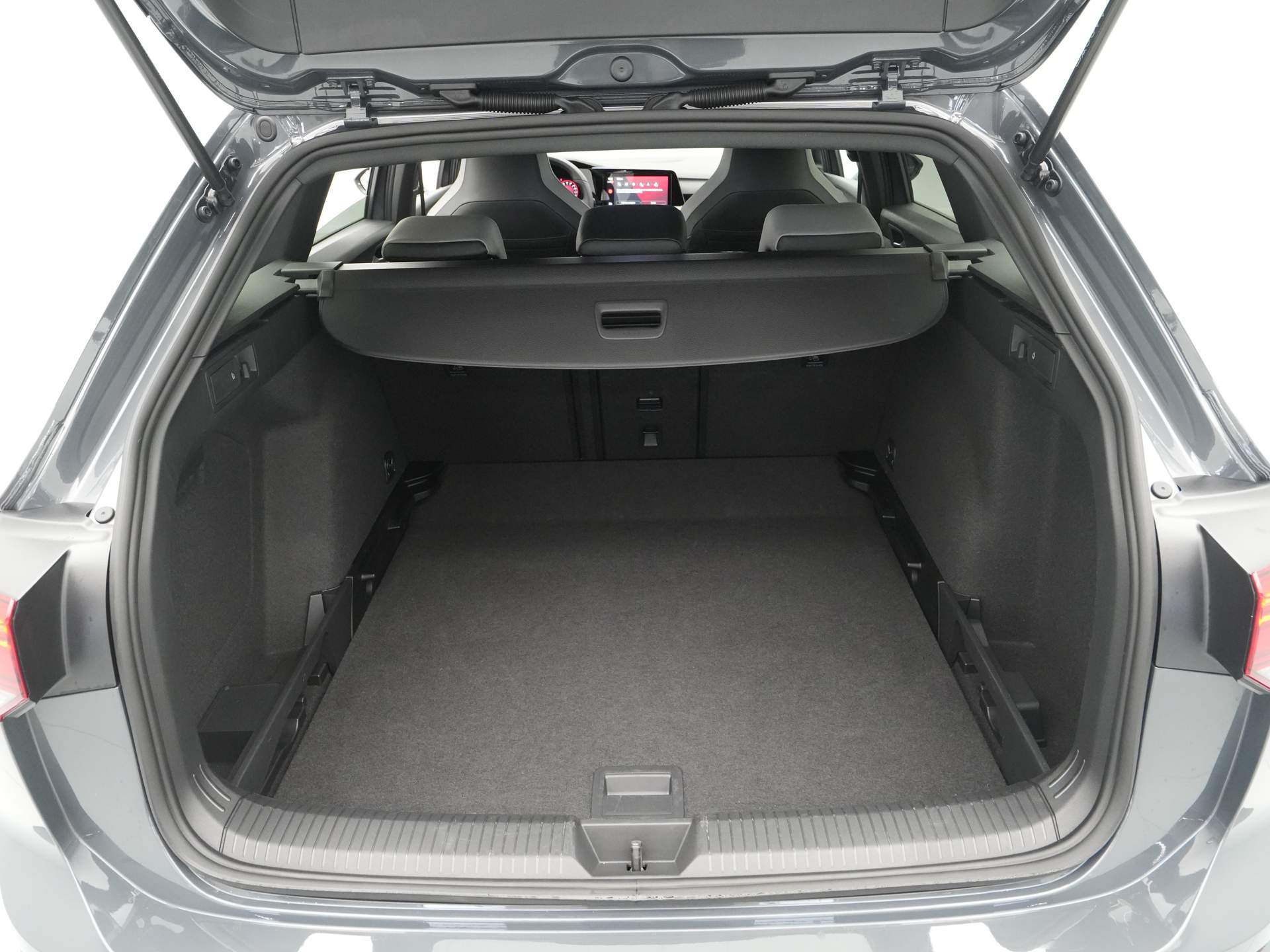 Volkswagen - GOLF Variant 1.5 eTSI 130pk DSG R-Line - 2024