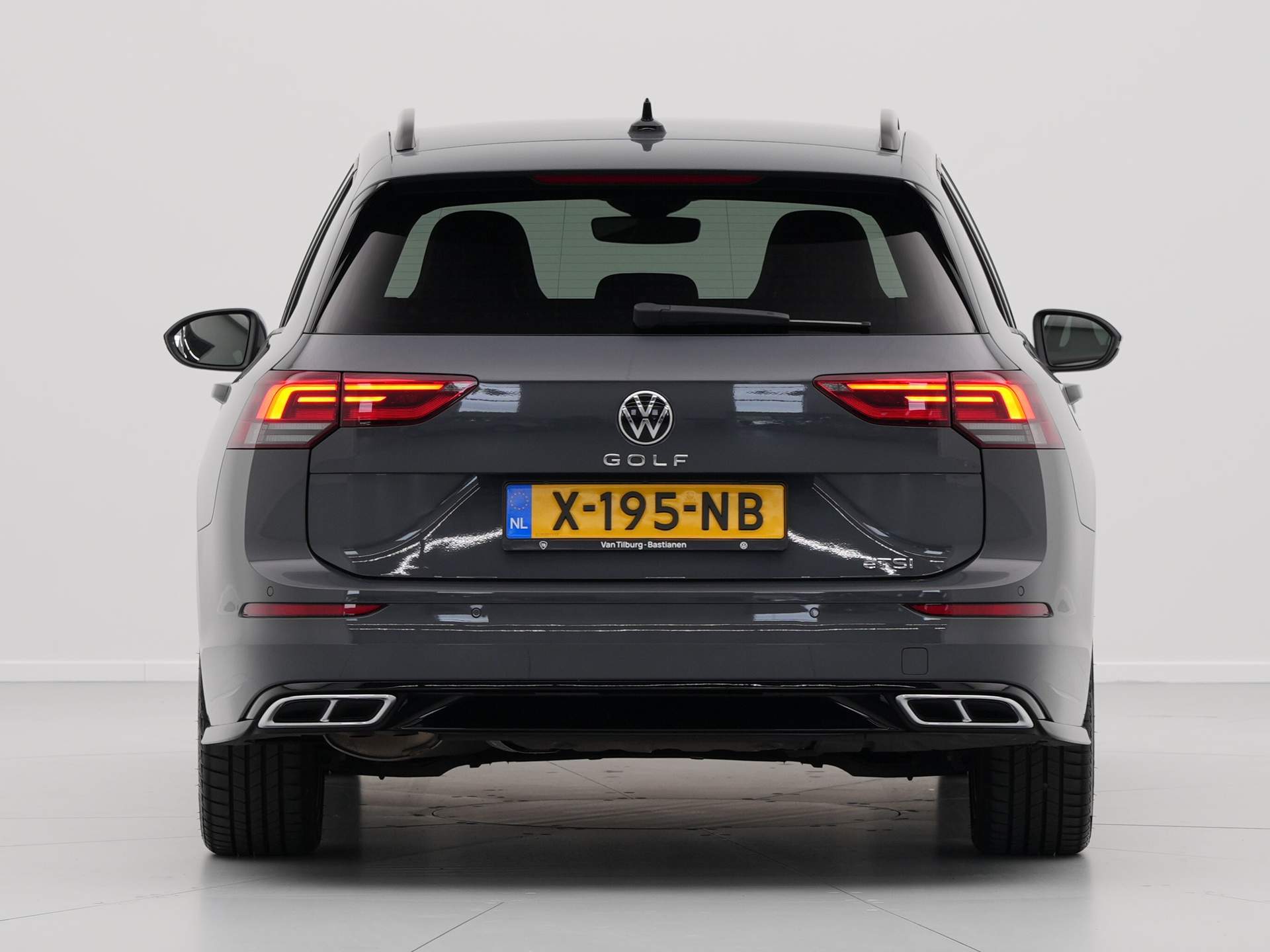 Volkswagen - GOLF Variant 1.5 eTSI 130pk DSG R-Line - 2024