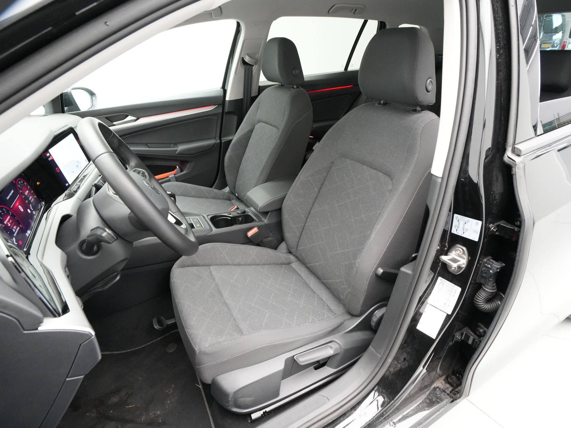 Volkswagen - GOLF Variant 1.0 TSI Life Business - 2024