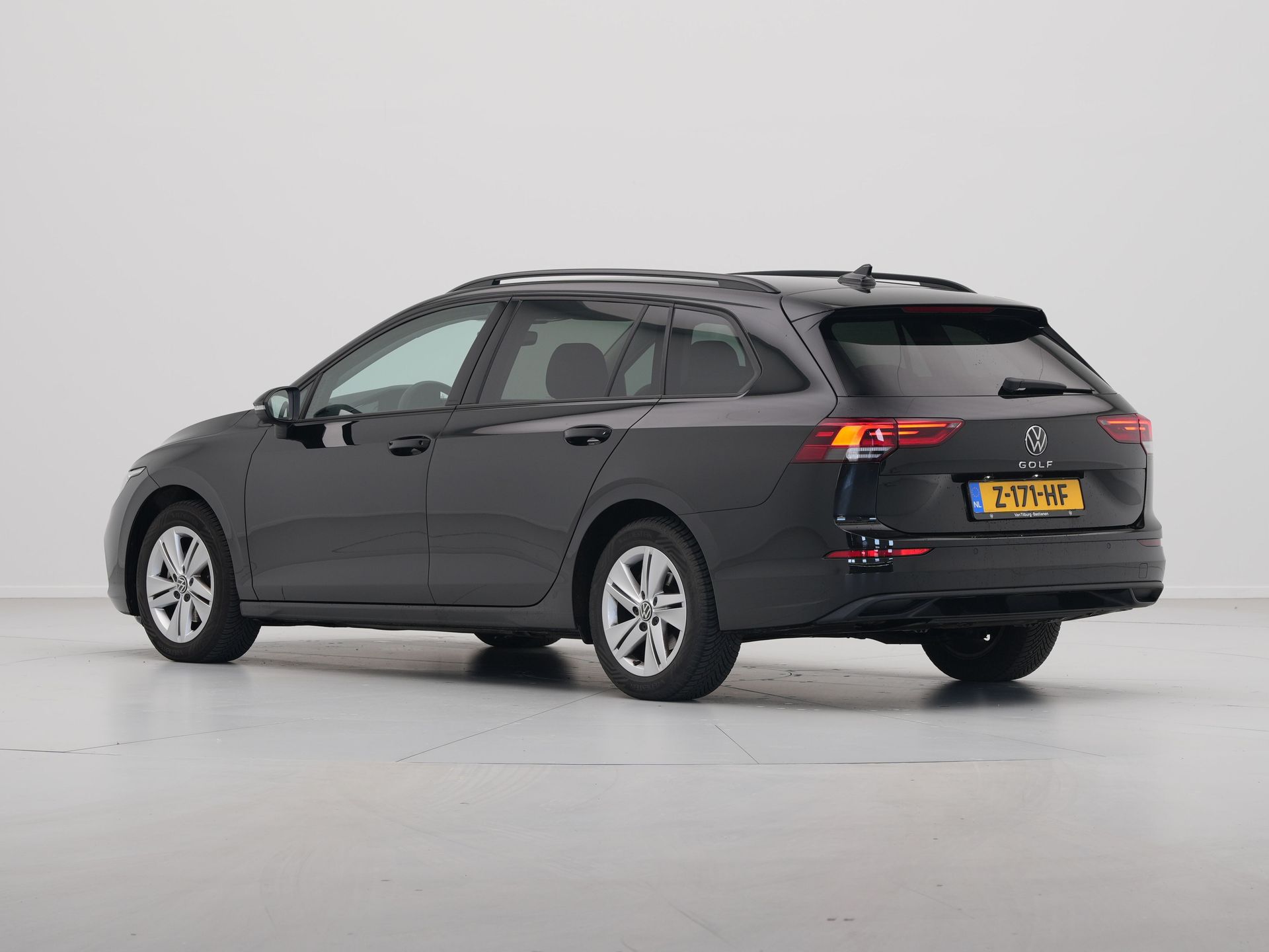 Volkswagen - GOLF Variant 1.0 TSI Life Business - 2024