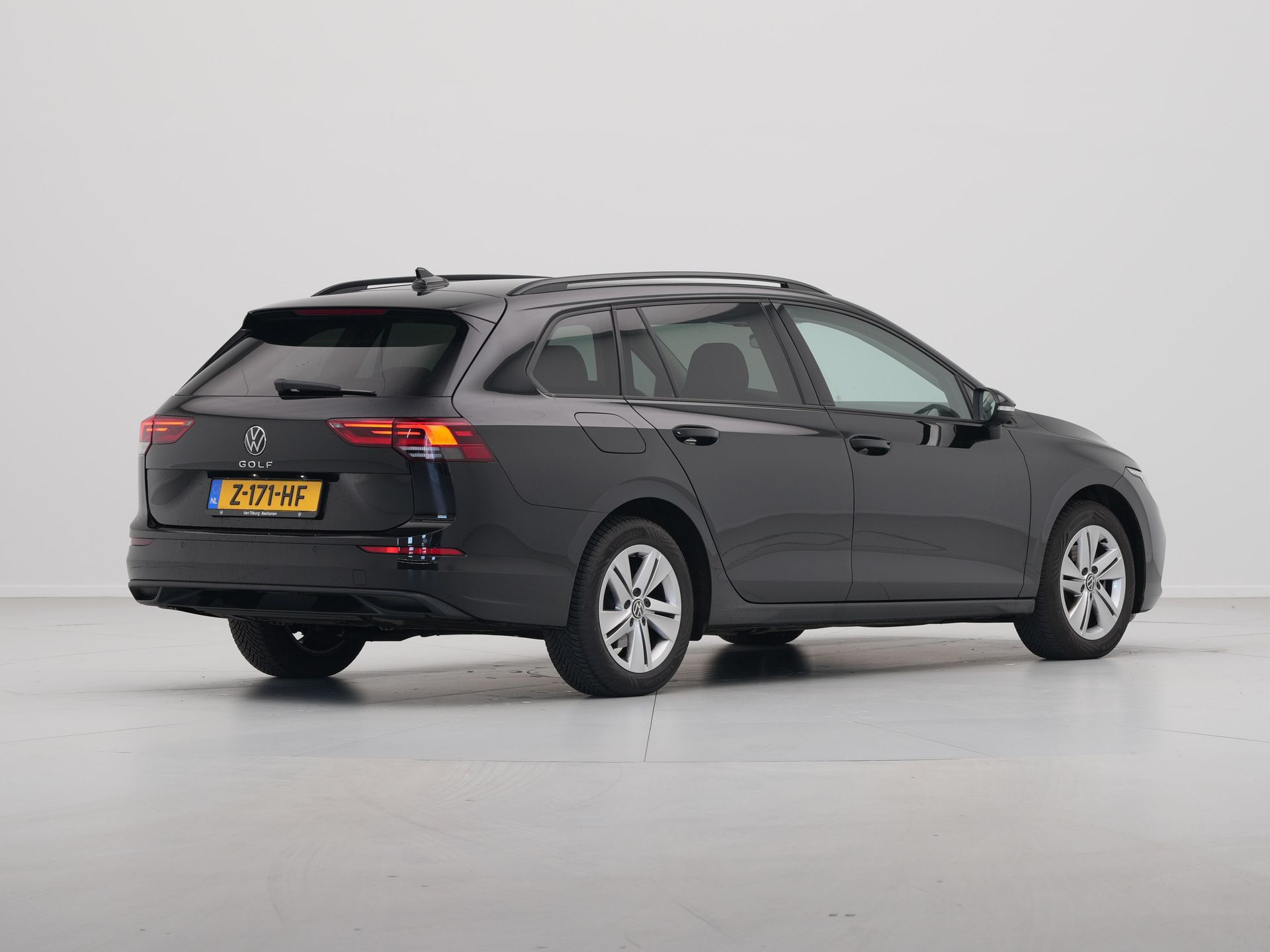 Volkswagen - GOLF Variant 1.0 TSI Life Business - 2024
