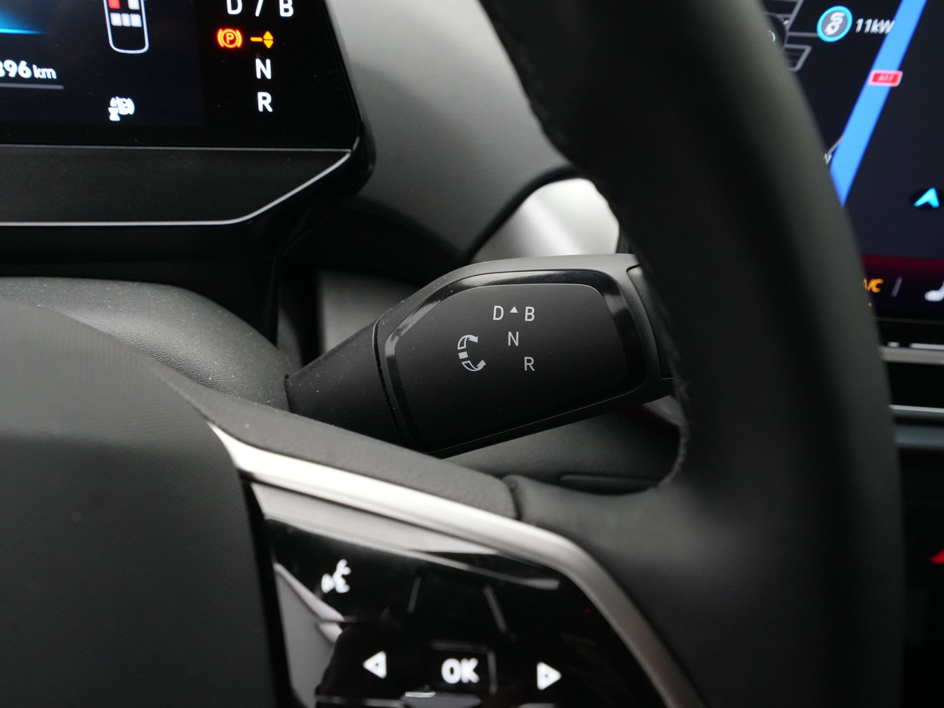 Volkswagen - ID.5 Pro Business 77 kWh - 2024