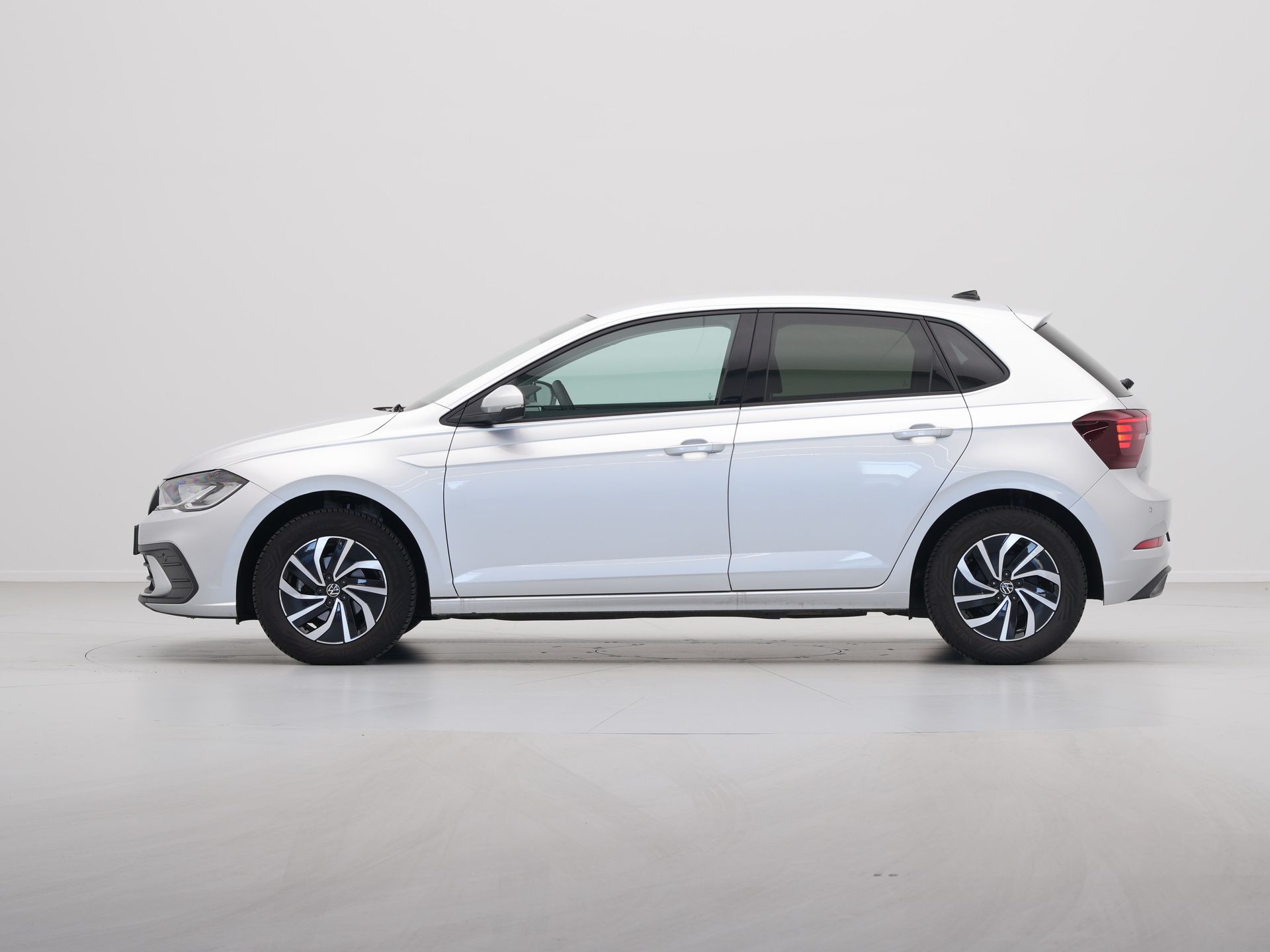 Volkswagen - Polo 1.0 TSI Life Edition - 2024