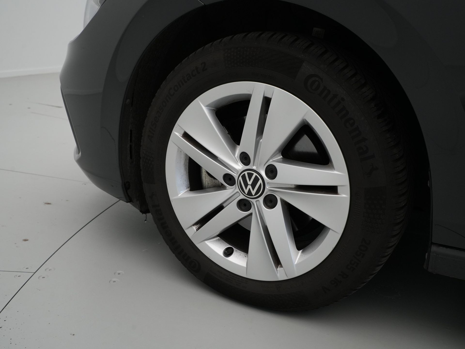 Volkswagen - Golf 1.0 eTSI Life Business - 2024